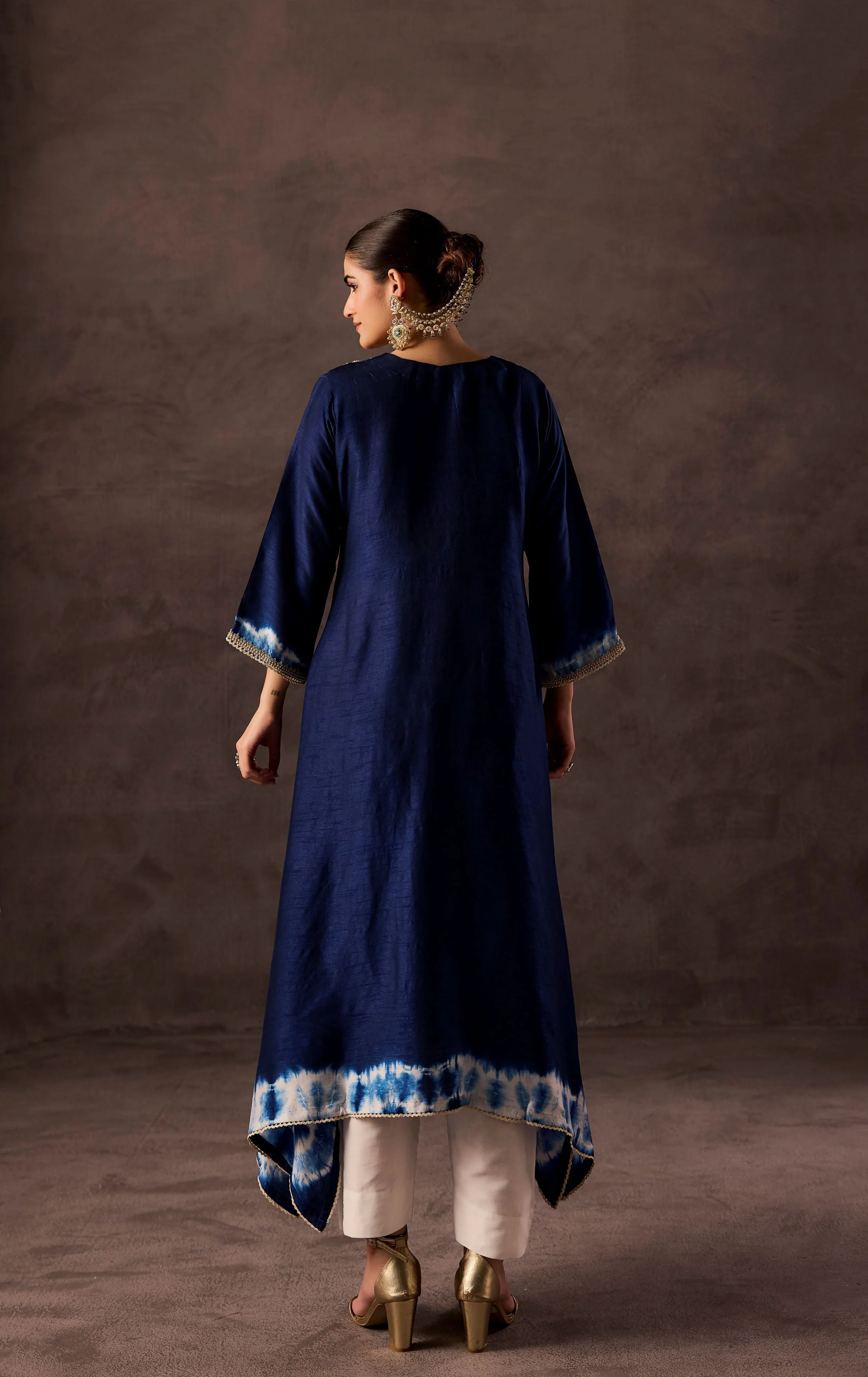 Royal Blue Embellished Raw Silk Kurta Set - Image 6