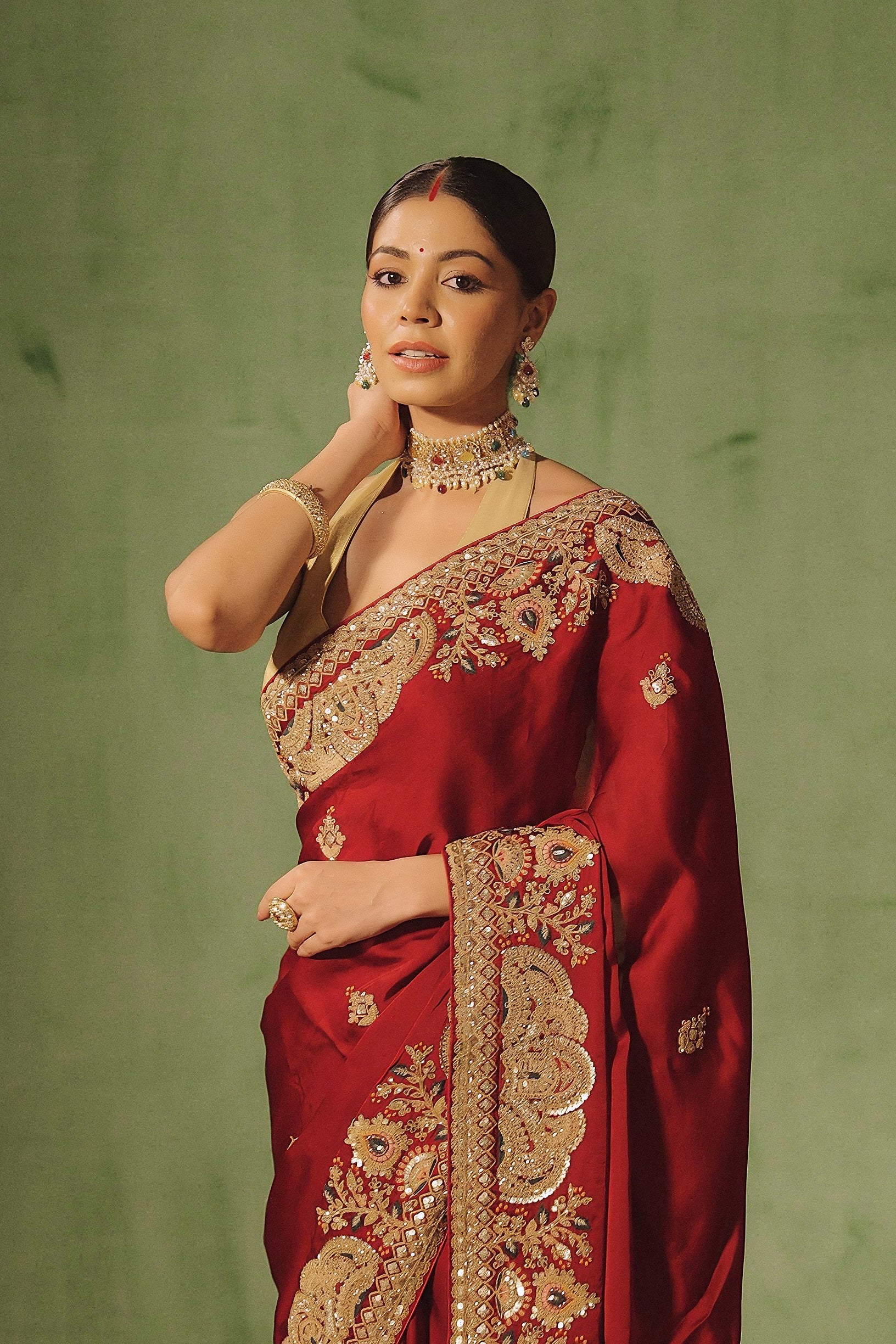 Royal Maroon Embellished Premium Silk Saree - Image 3