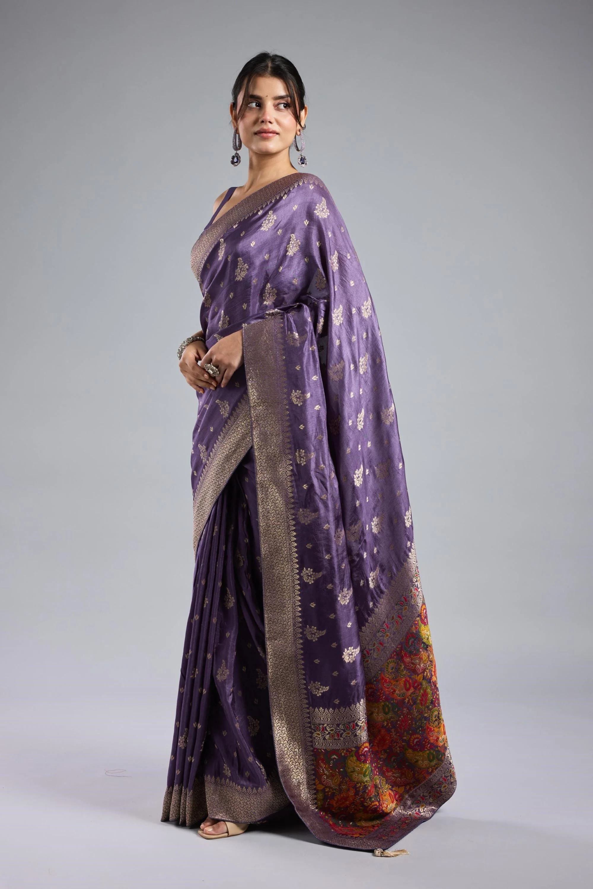 Royal Orchid Dola Silk Saree - Image 3