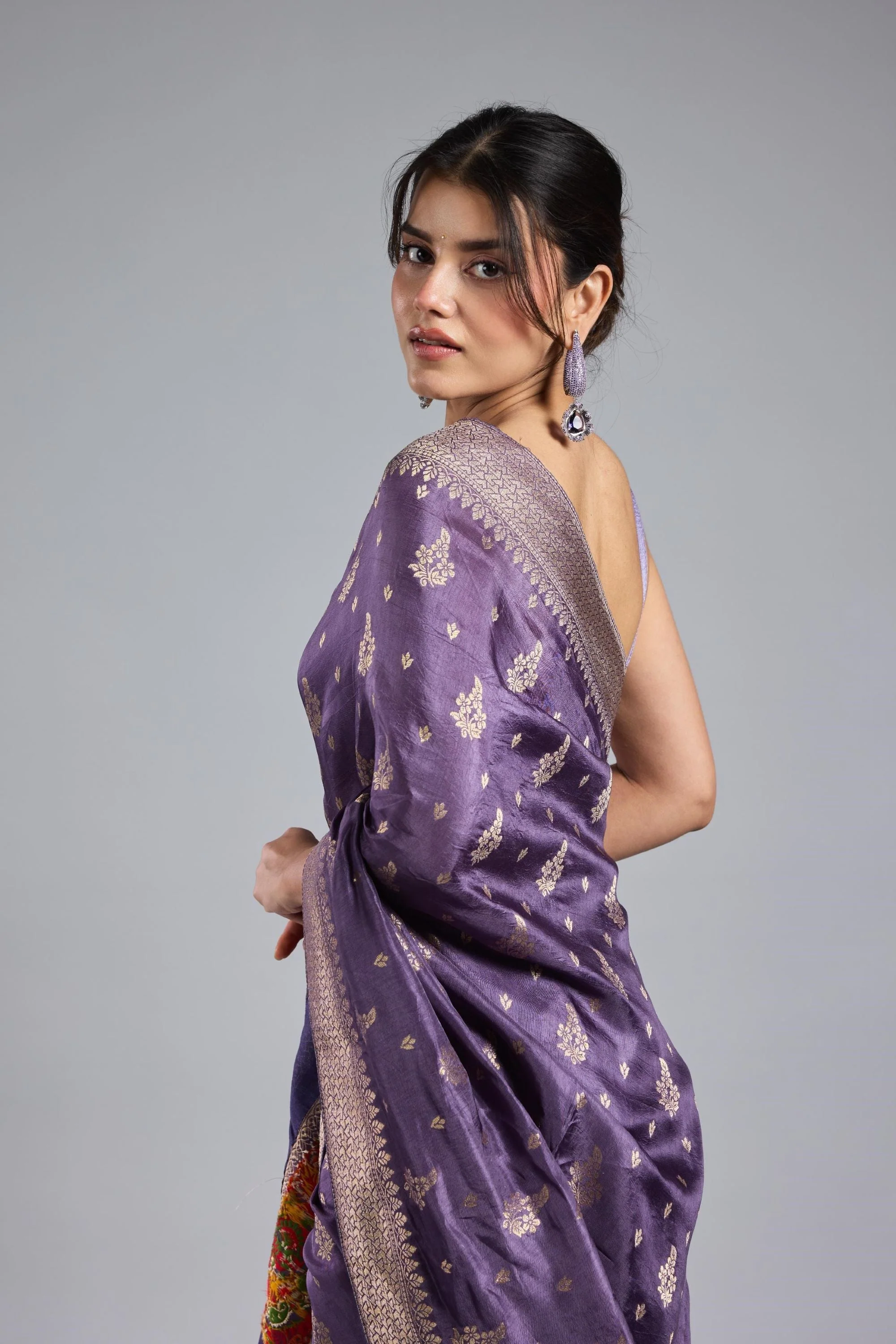 Royal Orchid Dola Silk Saree - Image 6