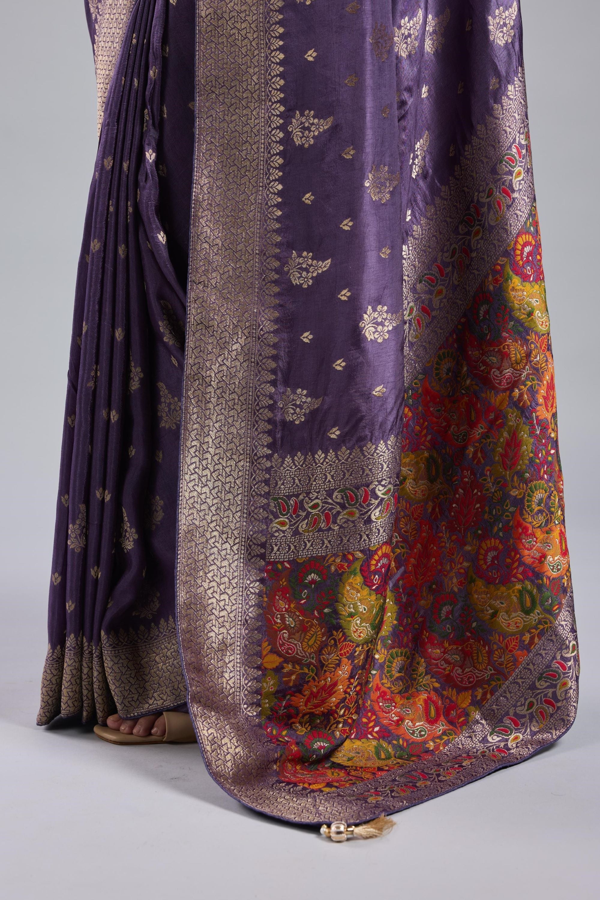 Royal Orchid Dola Silk Saree - Image 8
