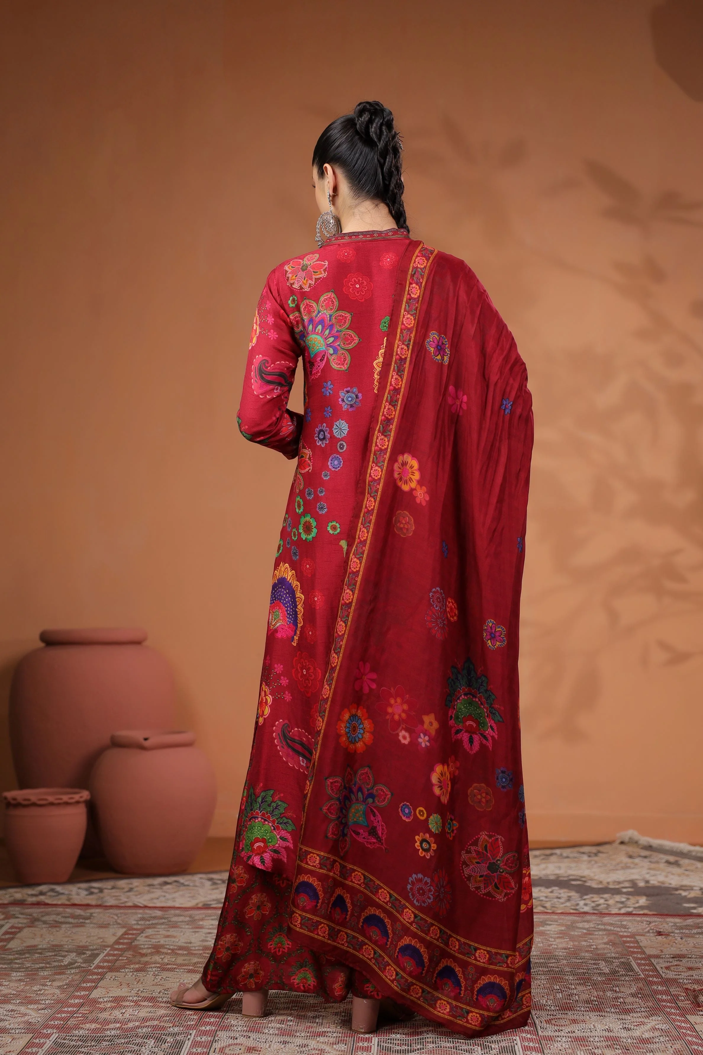 Scarlet Red Traditional Printed Kurta Set - Image 4