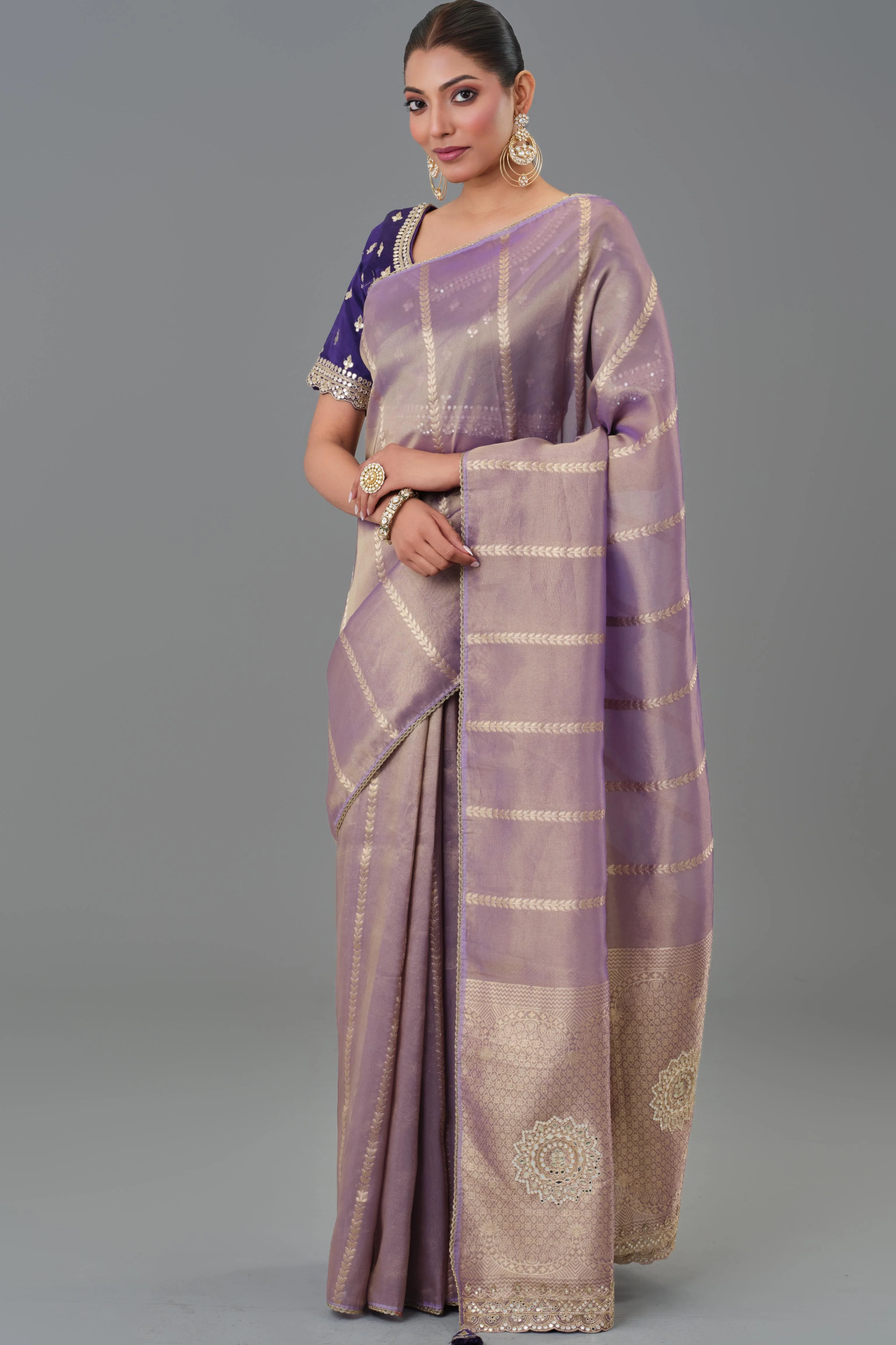 Shimmer Mauve Tissue Silk Saree - Image 5