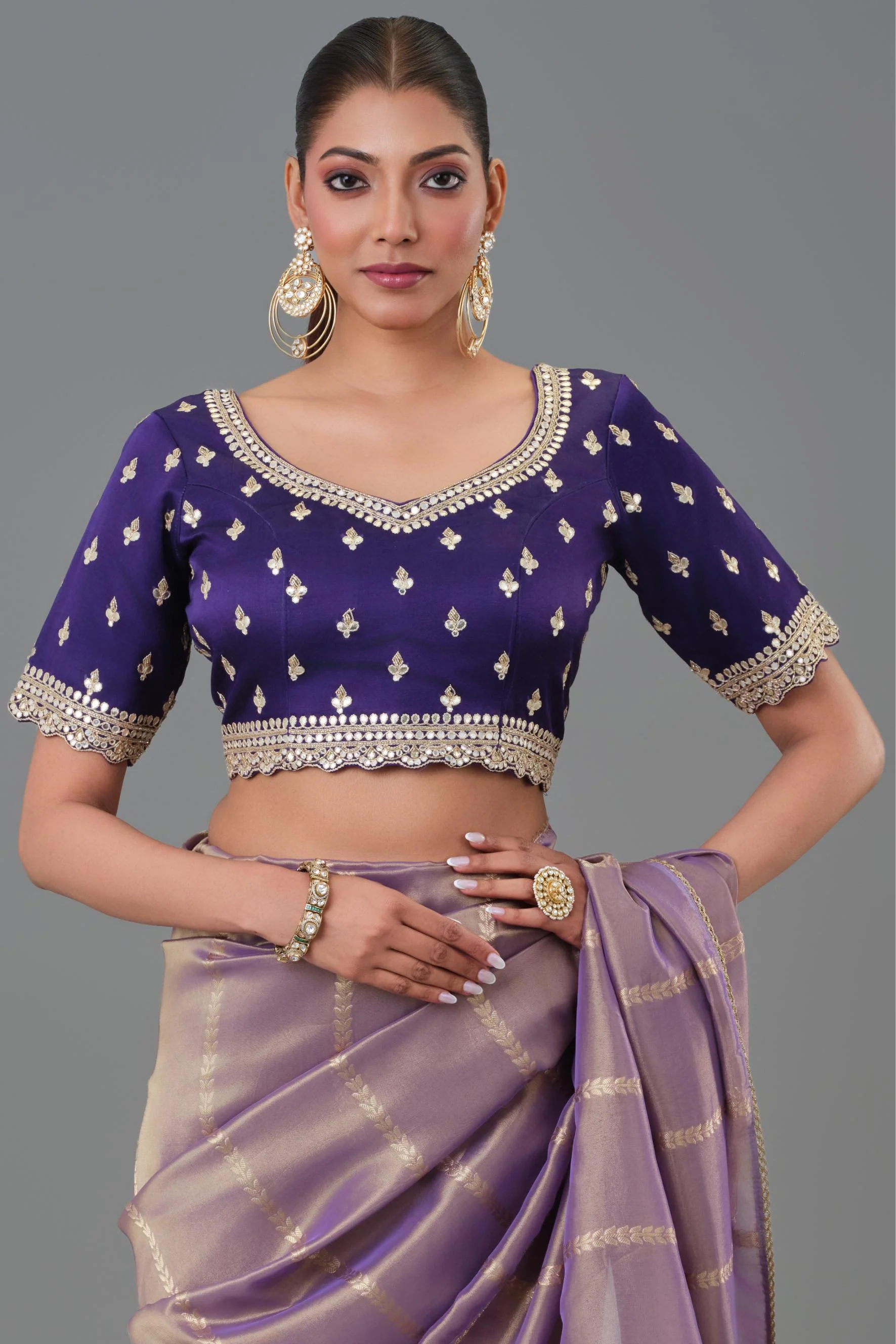 Shimmer Mauve Tissue Silk Saree - Image 9