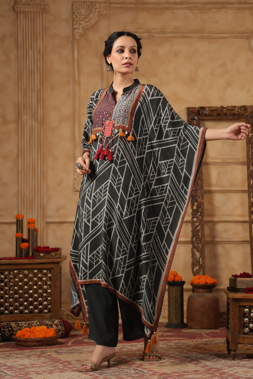 Slate Grey Digital Printed Muslin Silk Kaftan Set - Image 4