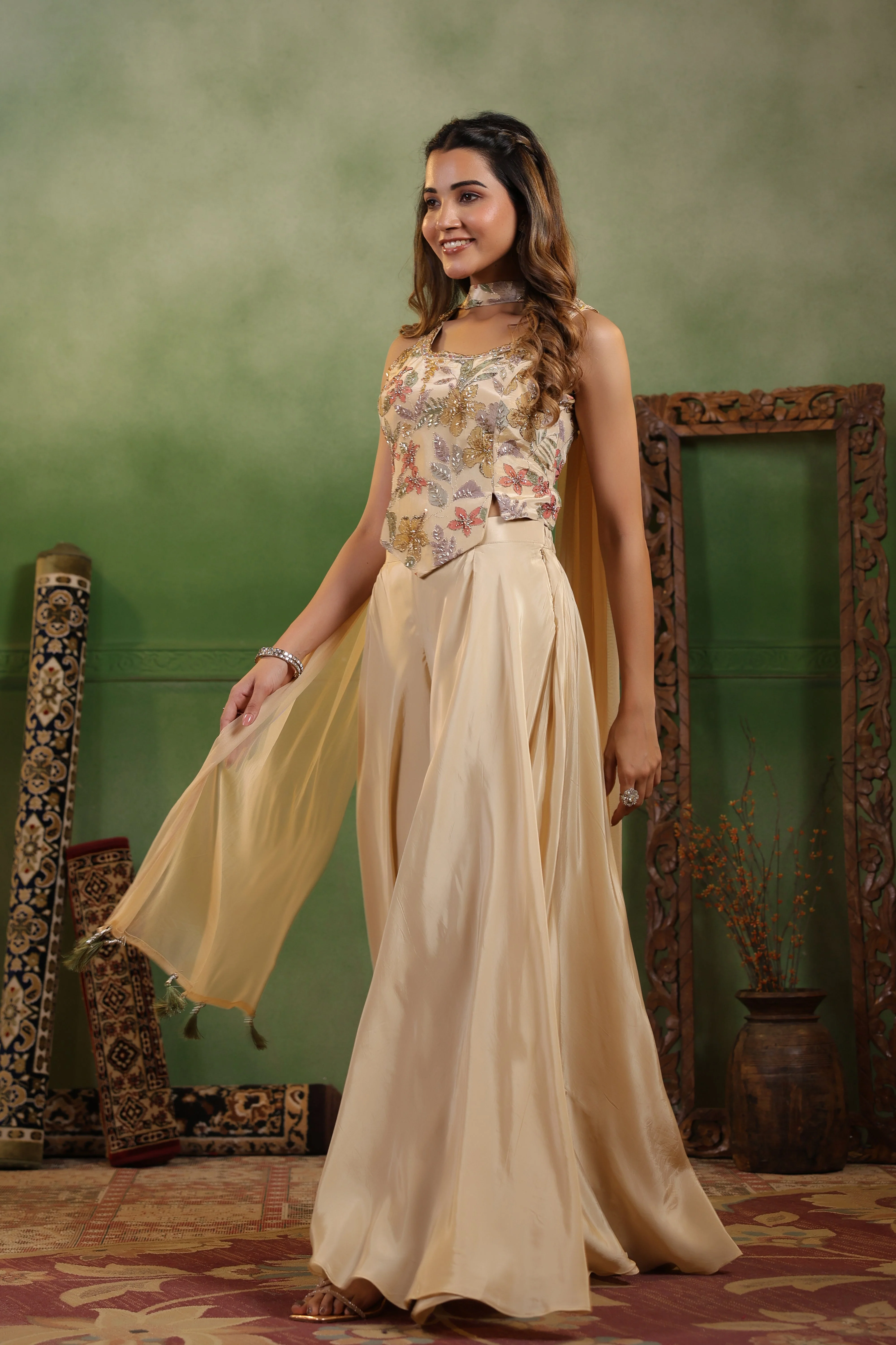 Desert Rose Embellished Crepe Silk Palazzo Set - Image 4