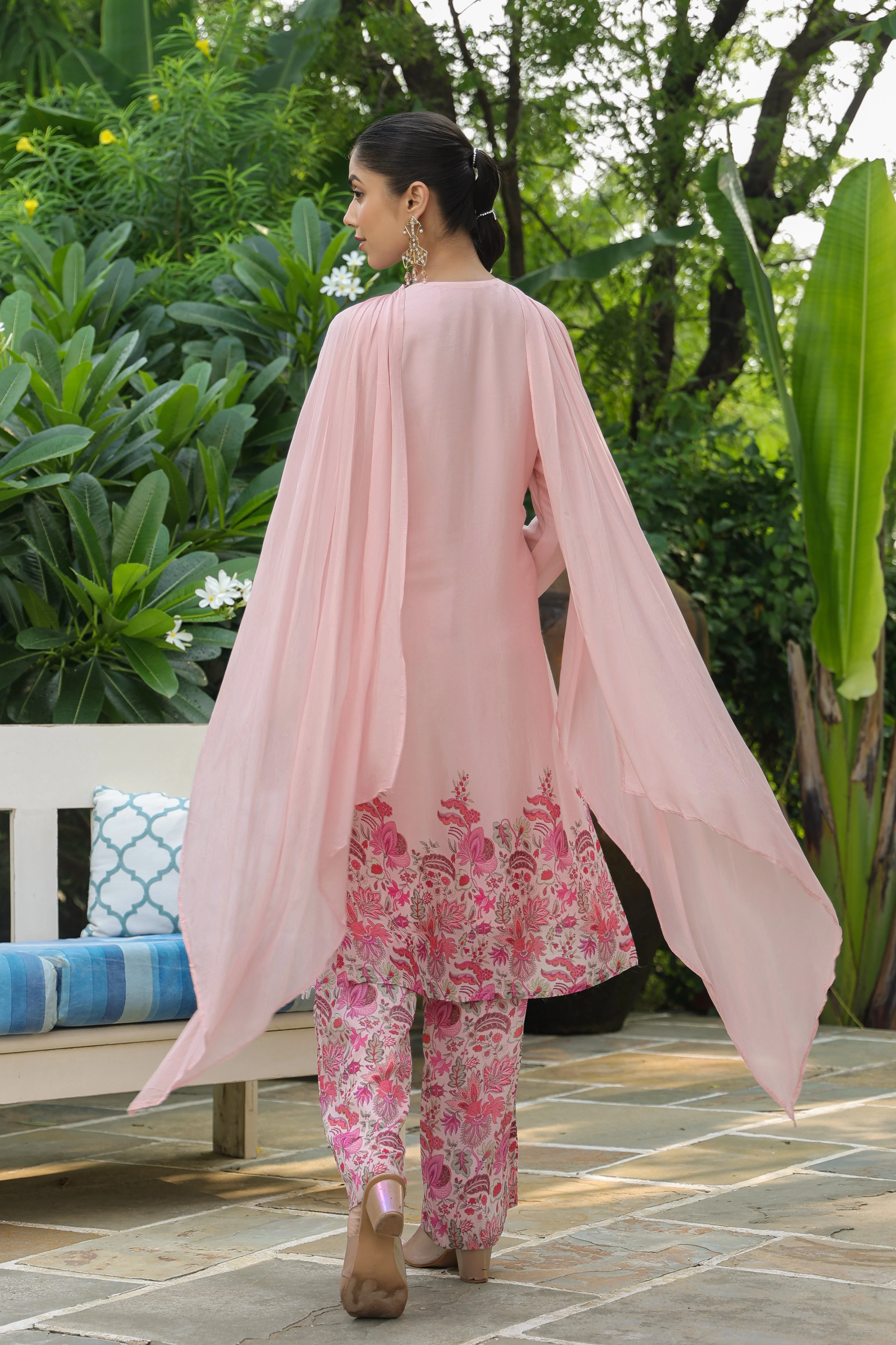 Soft Peach Embellished Chinon Silk Kurta Set - Image 6