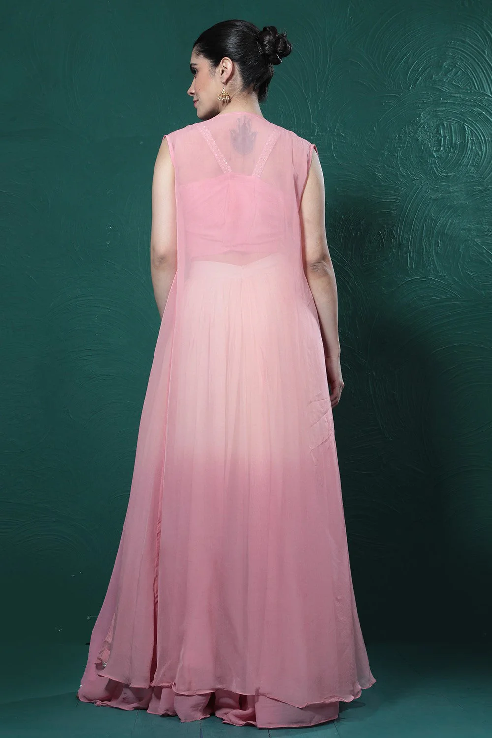 Soft Pink Ombre-Dyed Cape Set - Image 5