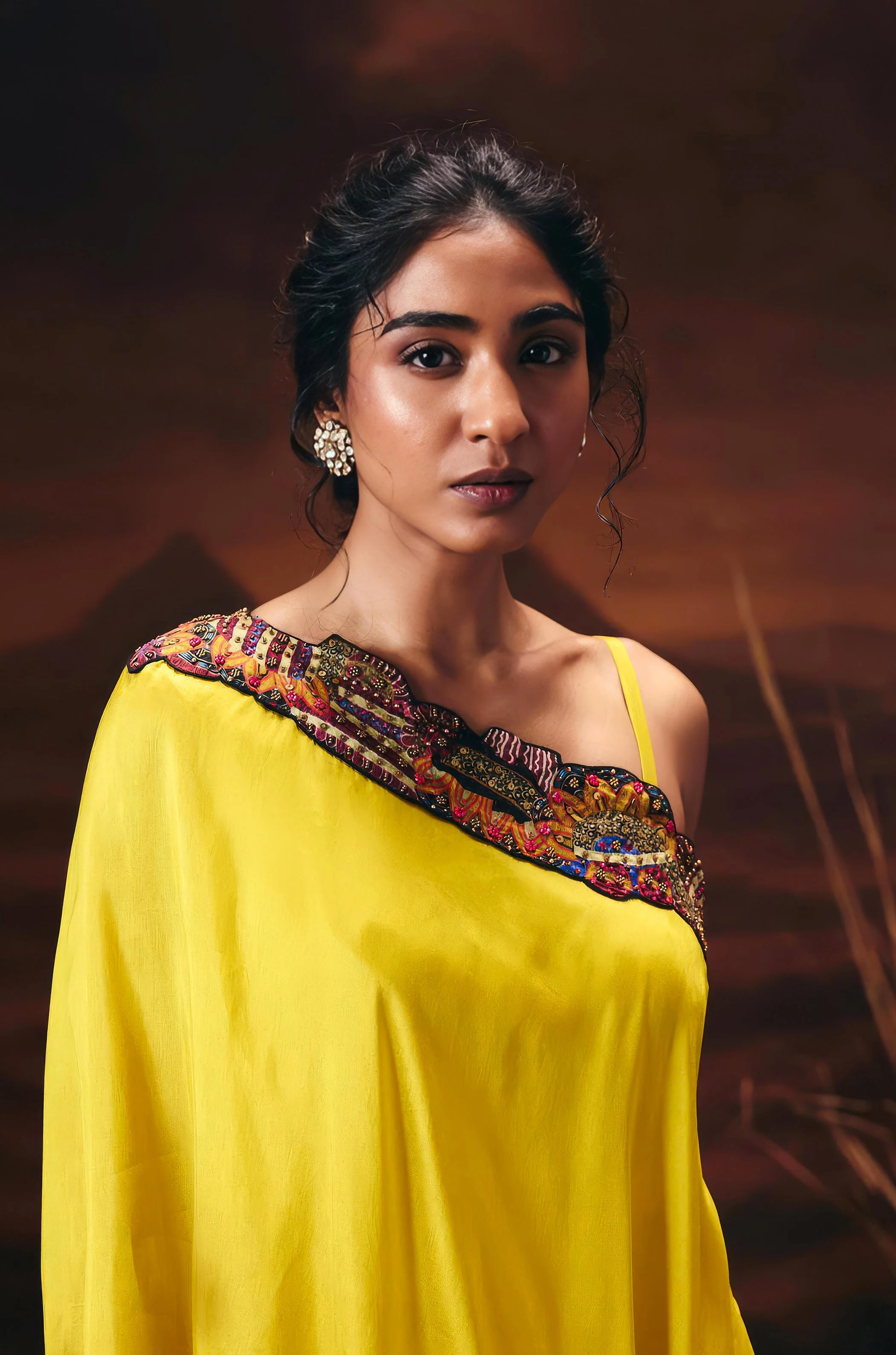Canary Yellow Embellished Chinon Silk Tunic Set - Image 3