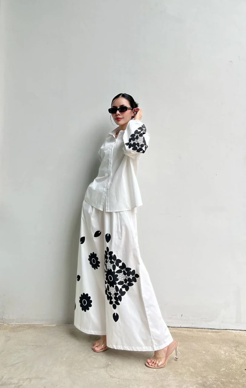 Classic White Minimalist Floral Cotton Co-Ord Set - Image 2