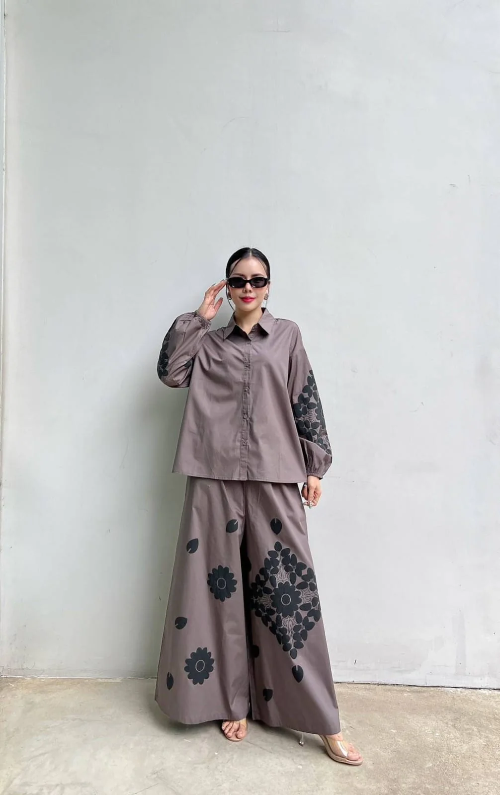 Taupe Grey Minimalist Black Floral Cotton Co-Ord Set - Image 5