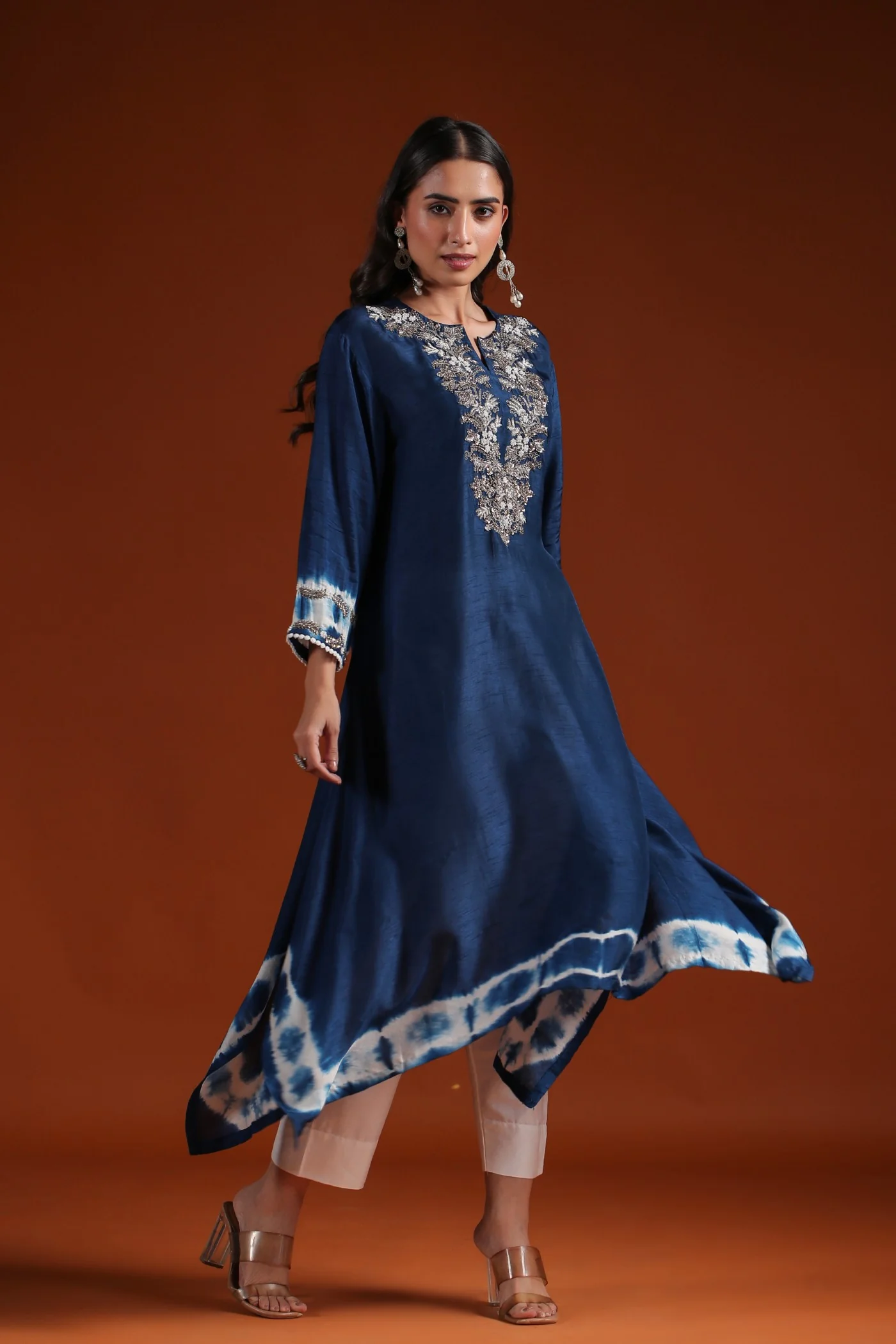 Teal Blue Tie Dyed Embellished Kurta & Pant - Image 3