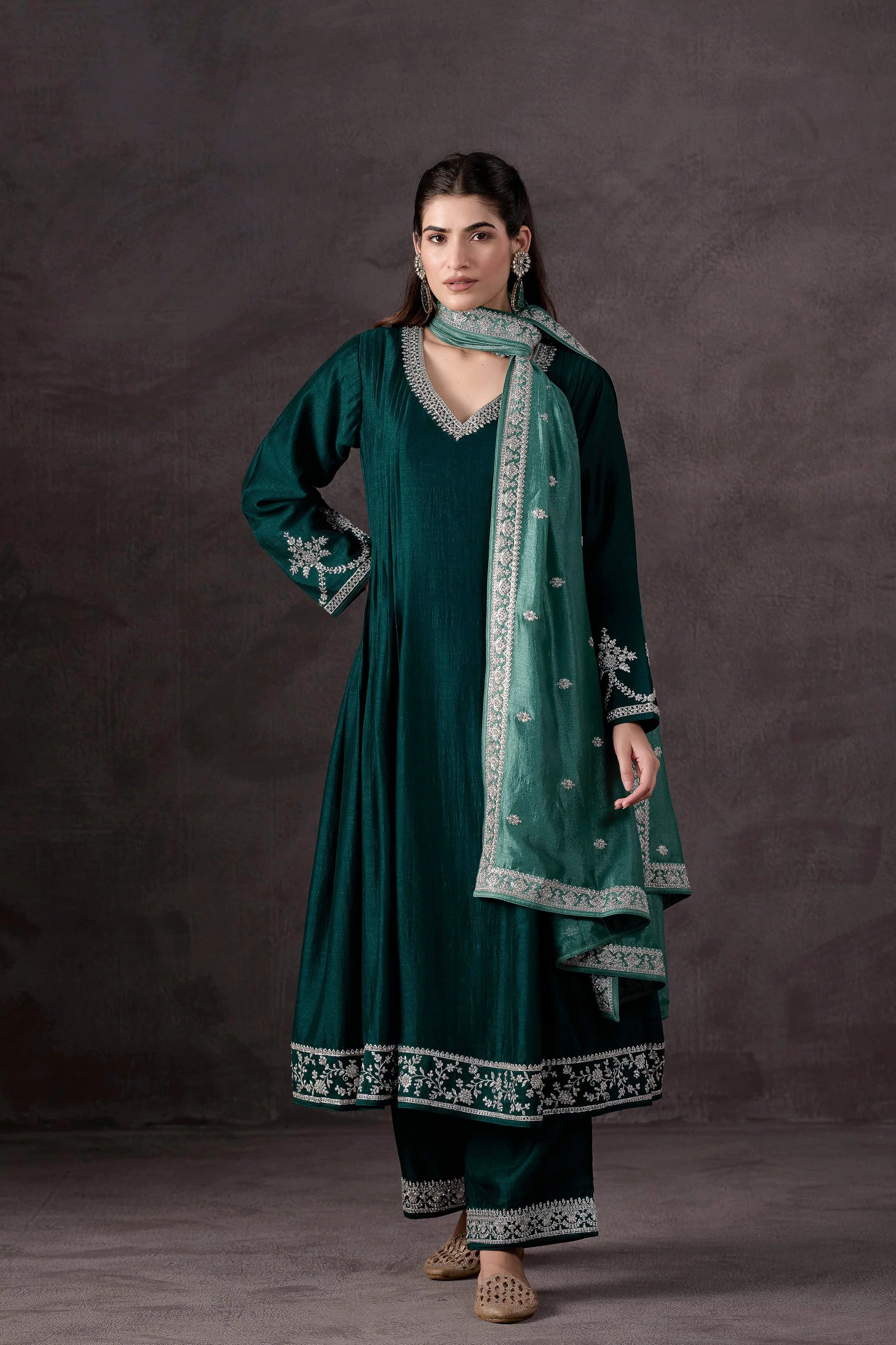 Teal Green Embellished Raw Silk Pant Set - Image 7