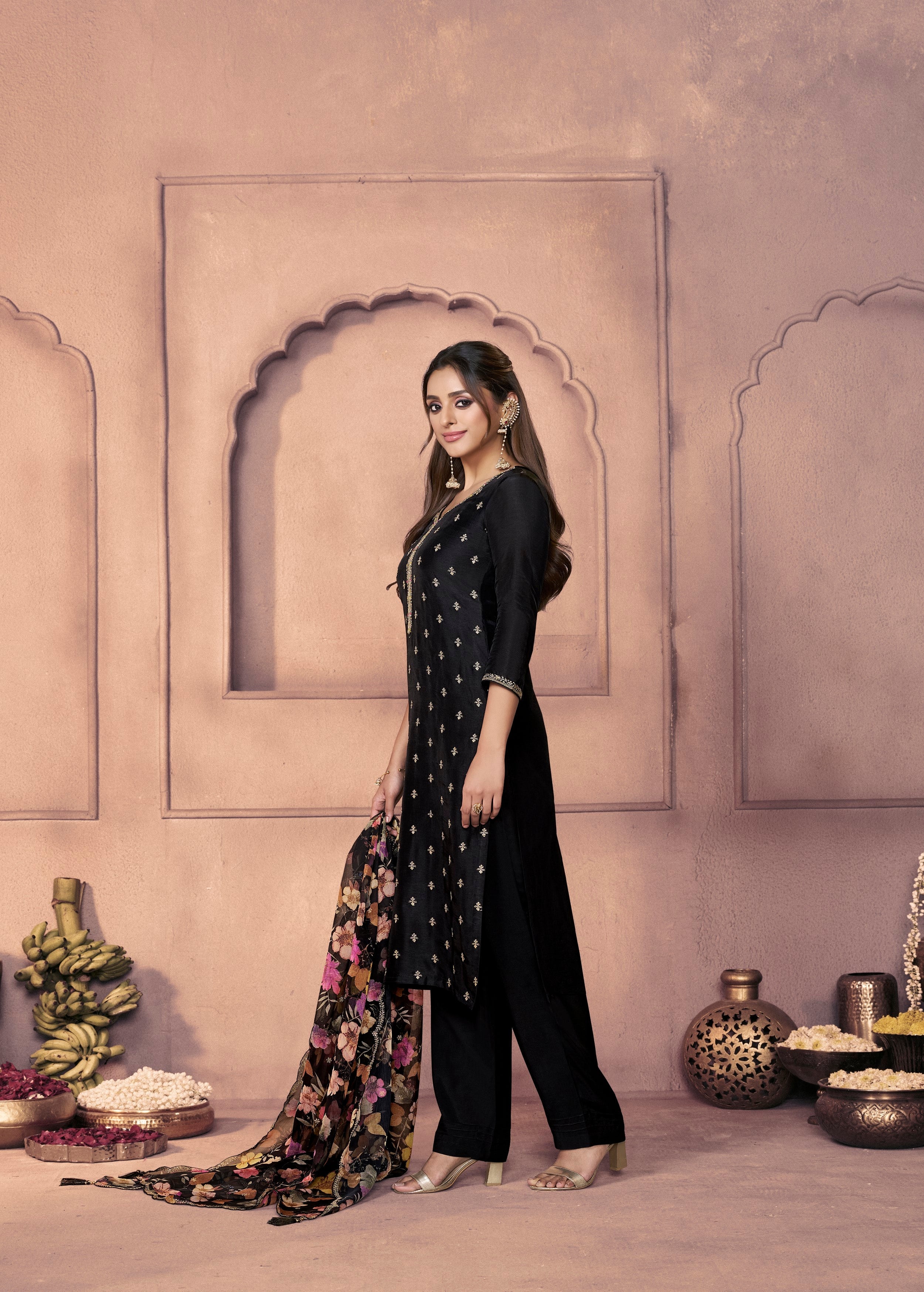 Classic Black Embellished Dola Silk Pant Set - Image 3