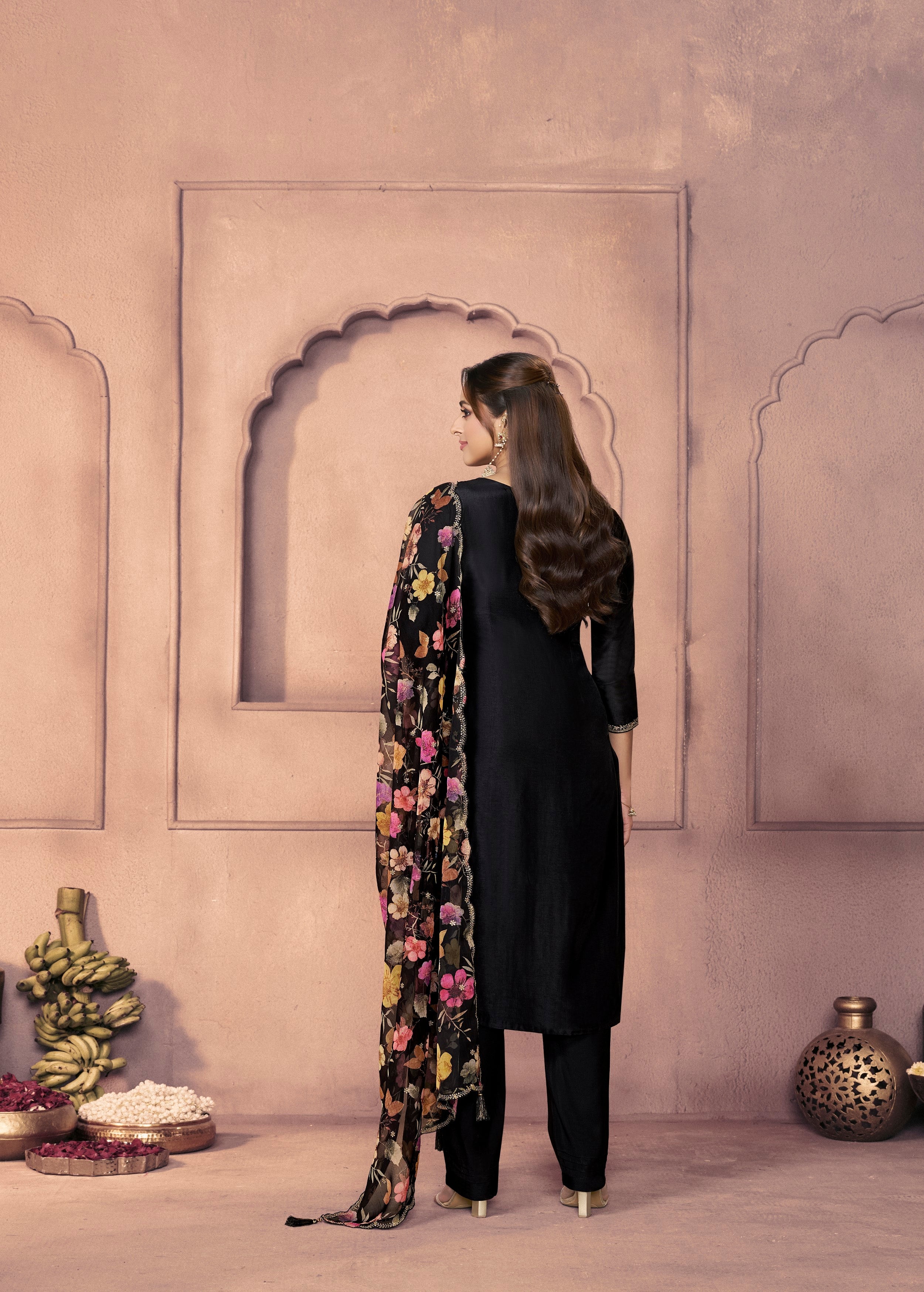Classic Black Embellished Dola Silk Pant Set - Image 6
