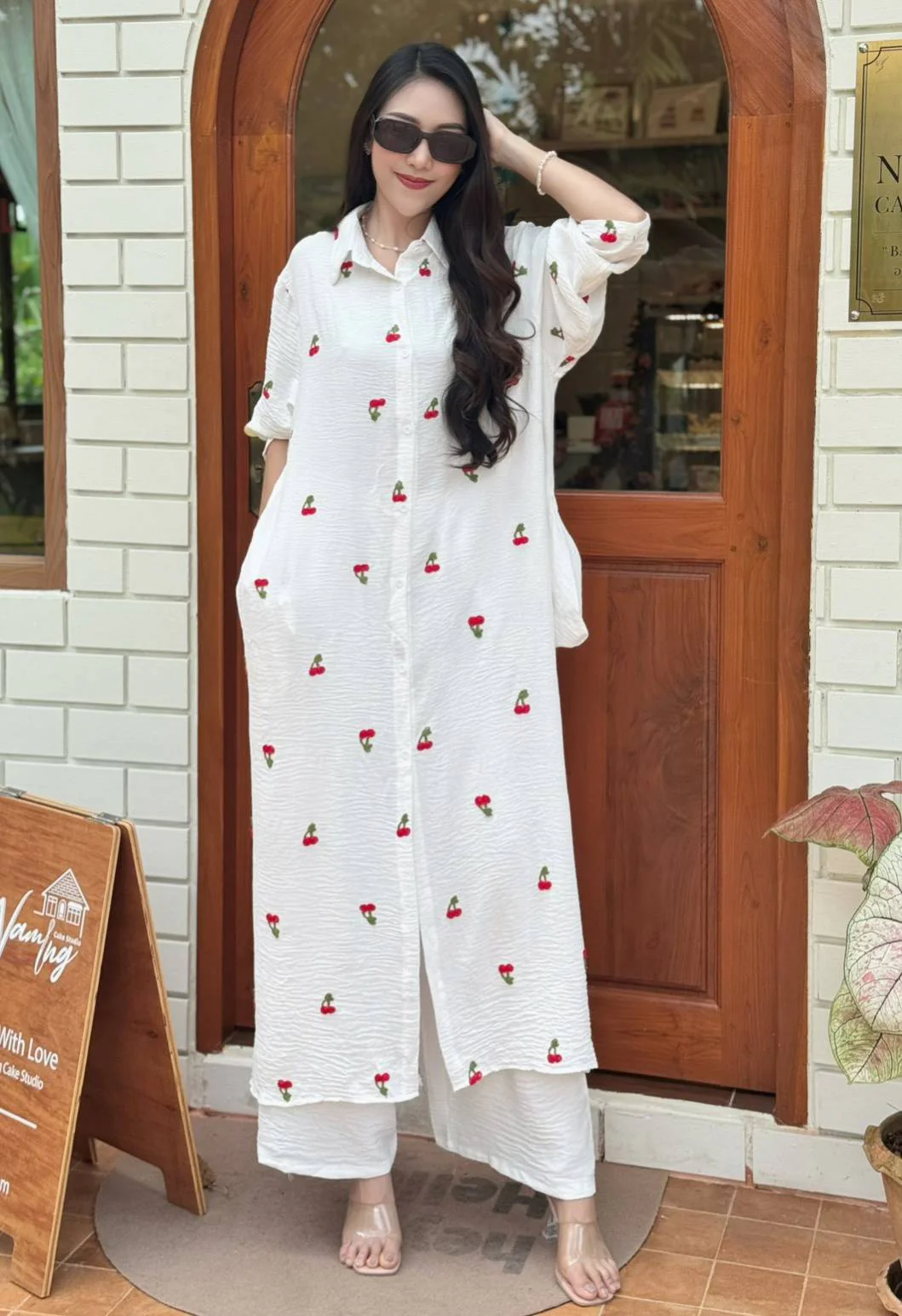 White Floral Embroidered Cotton Co-ord Set - Image 3