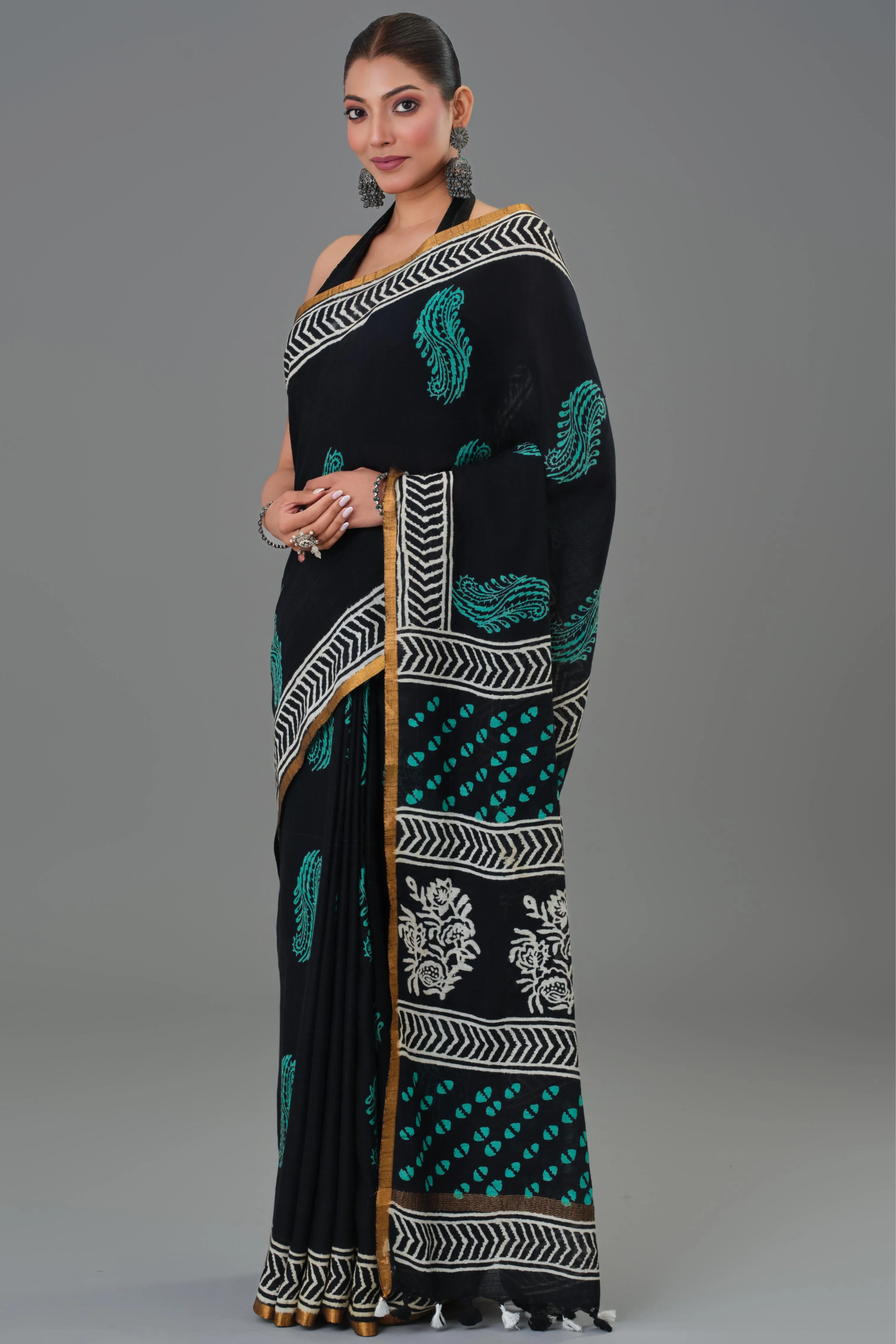Traditional Black Dabu Hand Block Printed Linen Saree - Image 7