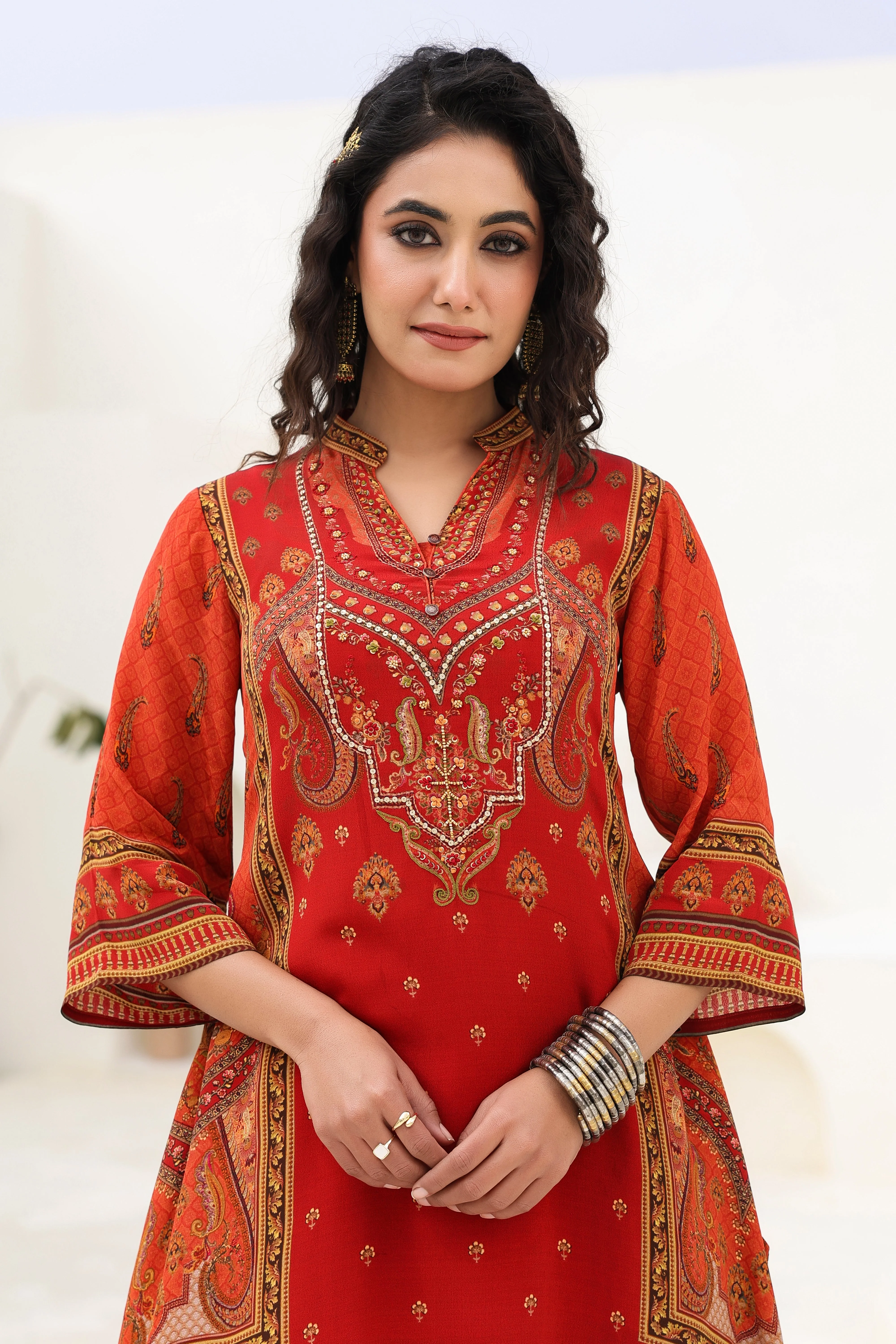 Red Traditional Printed Crepe Silk Kurta Pants Set - Image 4