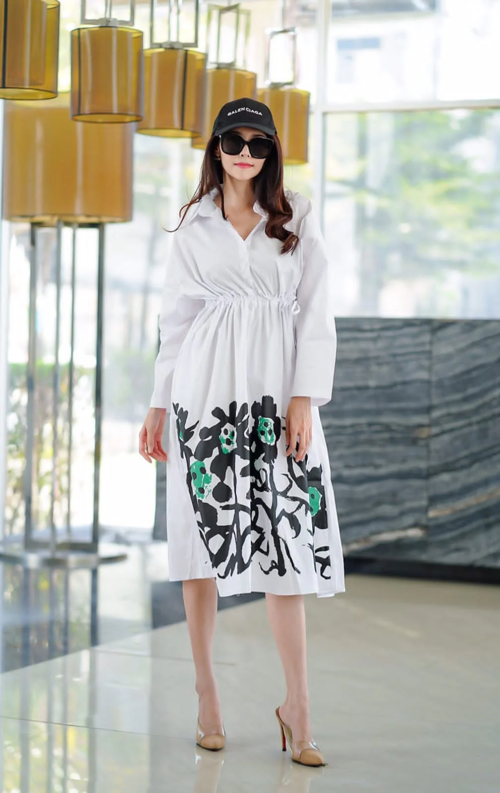 White Minimalist Botanical Print Tunic Dress - Image 2