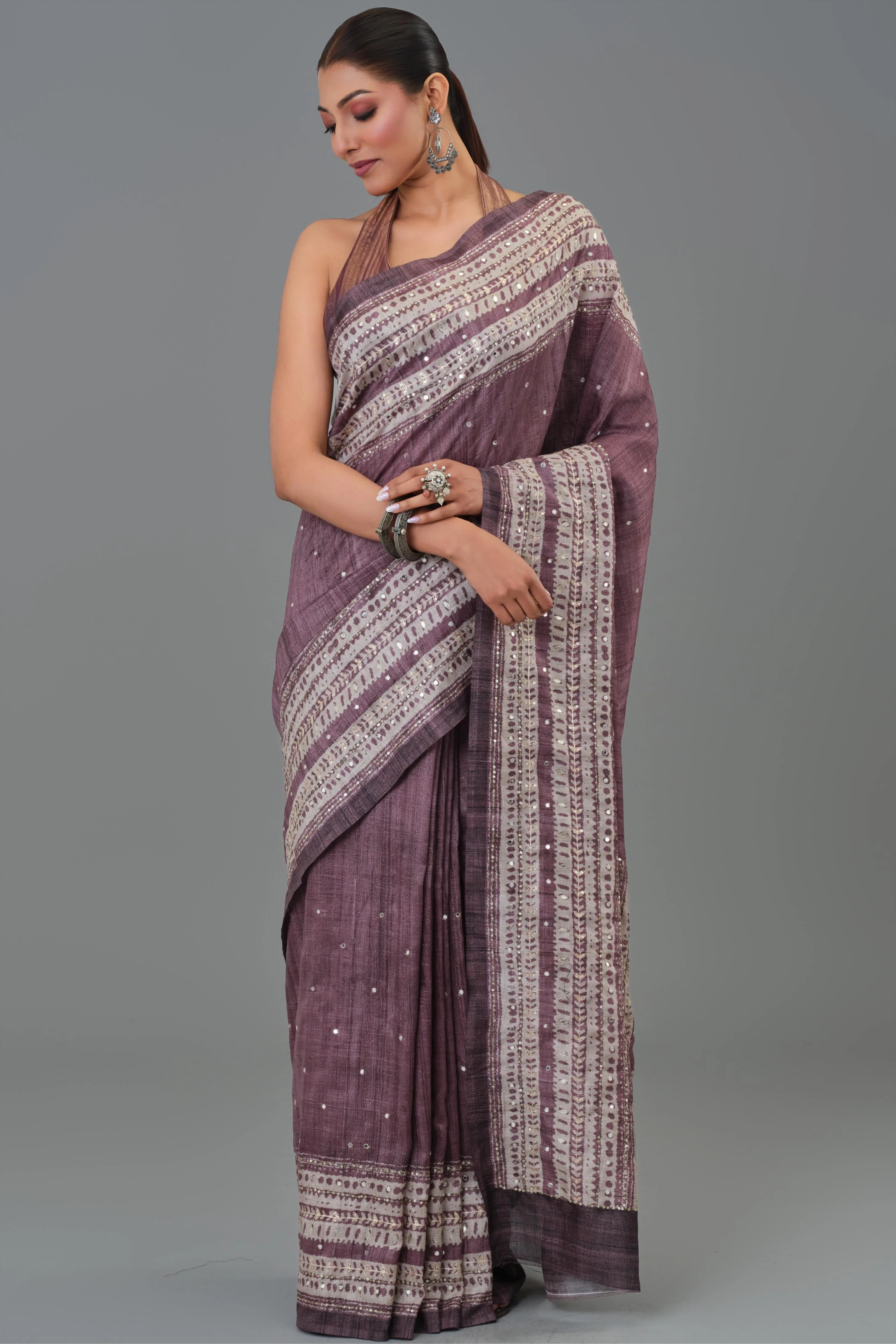 Mauve Ethnic Printed Tussar Silk Saree - Image 5