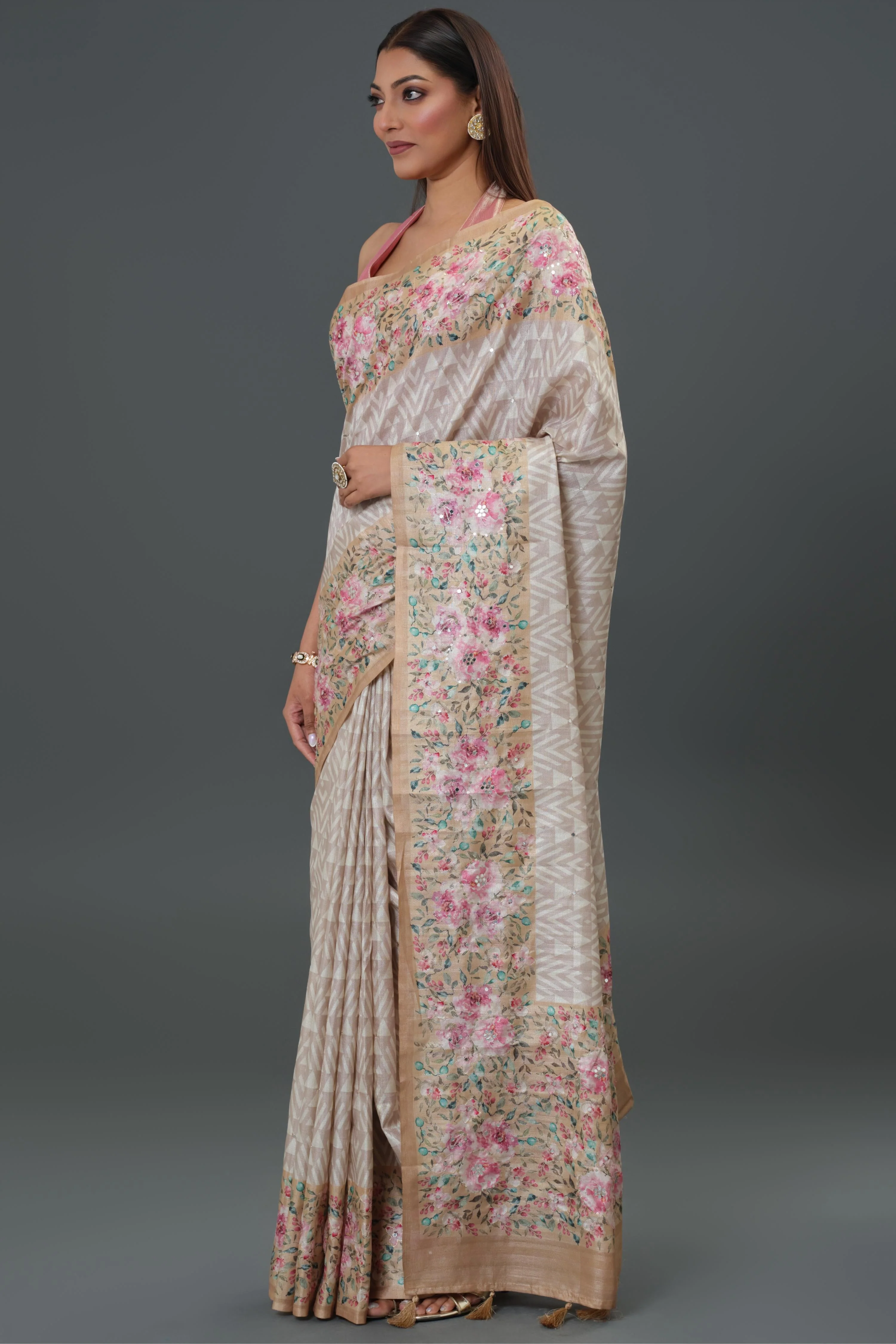 Ivory Floral Printed Tussar Silk Saree - Image 6