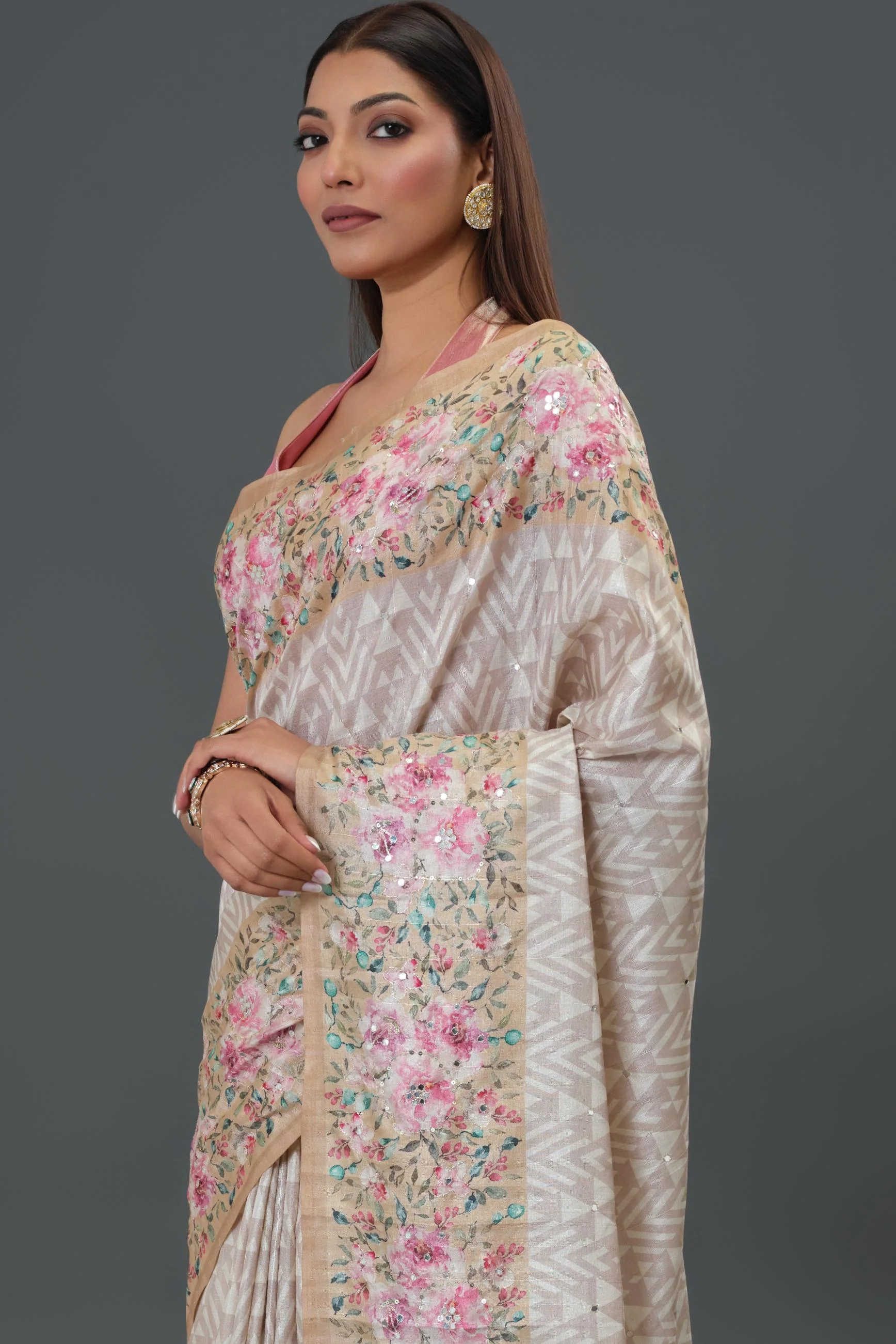 Ivory Floral Printed Tussar Silk Saree - Image 7