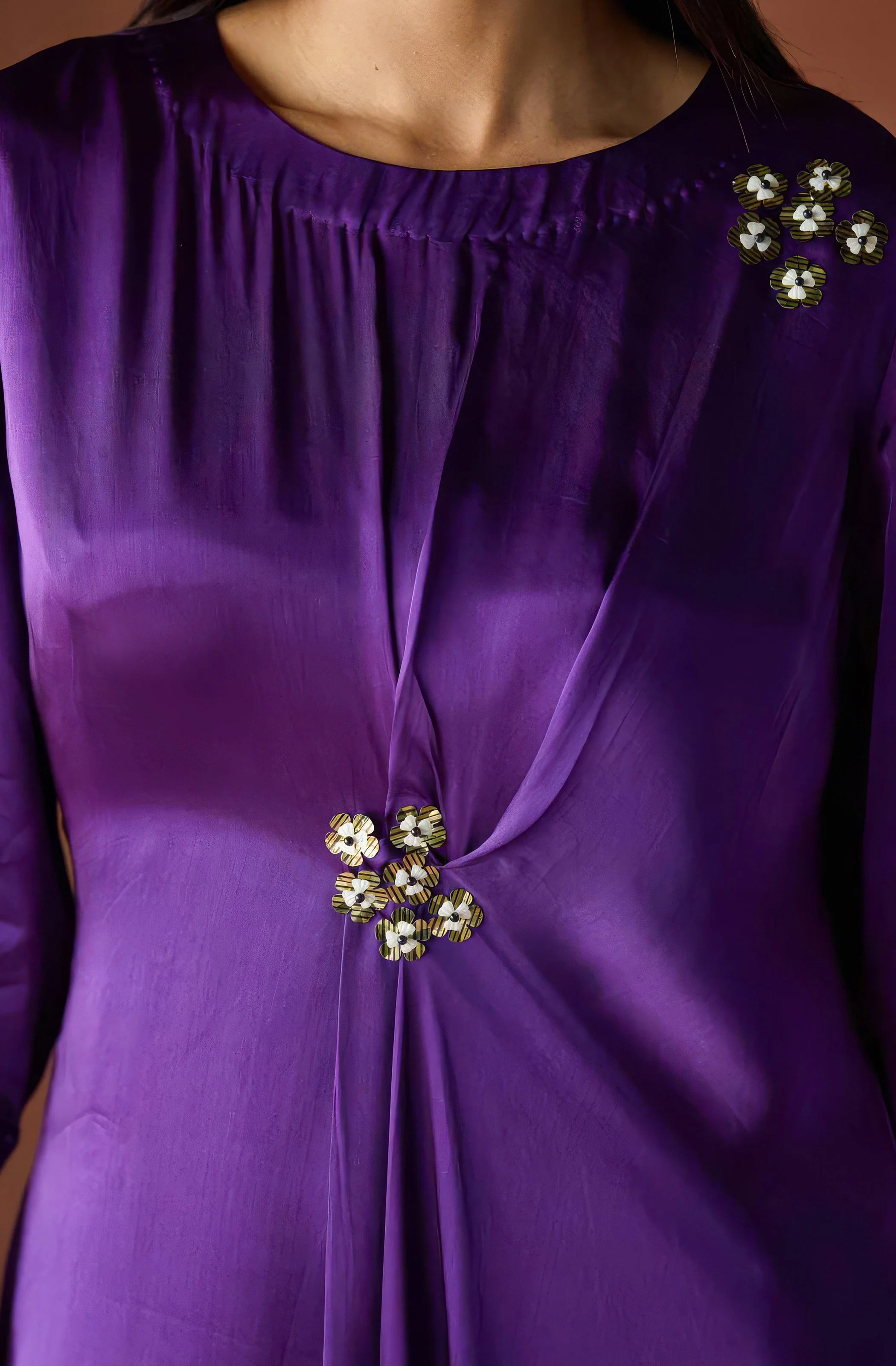 Velvet Purple Embellished Satin Silk Kurta Set - Image 2