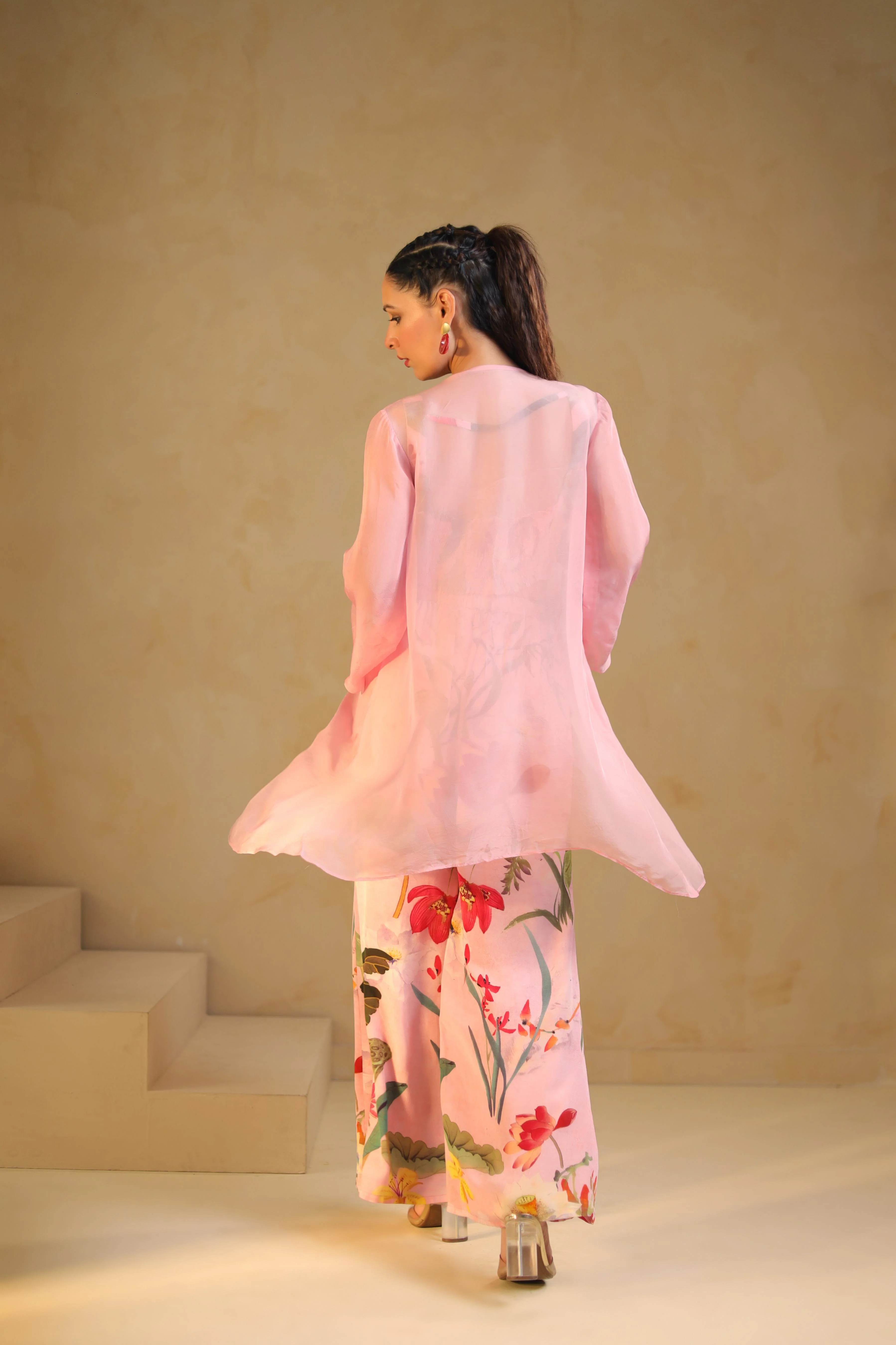 Soft Pink Printed Viscose Crepe Cape Set - Image 3