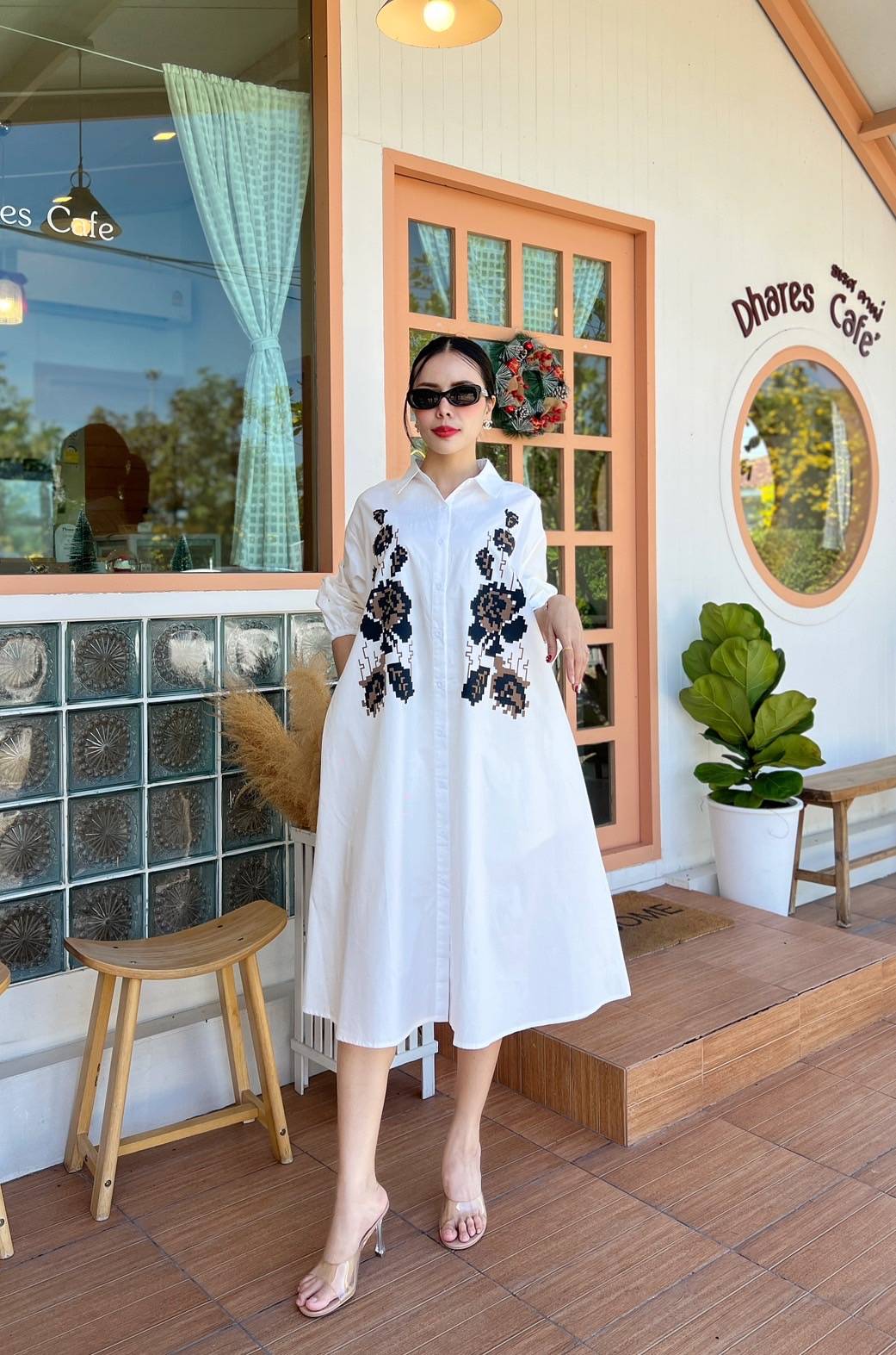 White 3D Patchwork Oversized Cotton Shirt Dress - Image 4