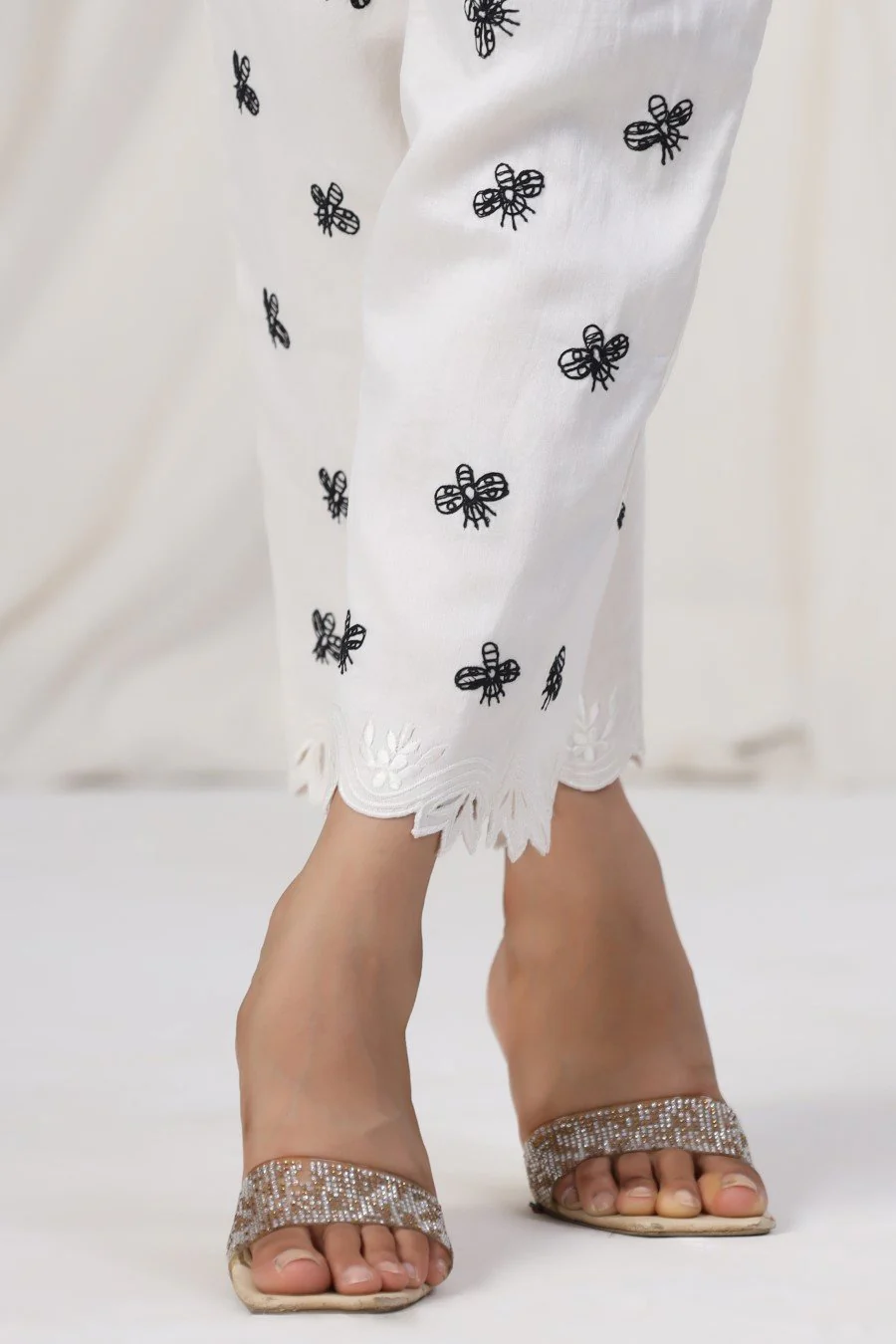 White Butterfly Embroidered Lotus Silk Co-ord Set - Image 7