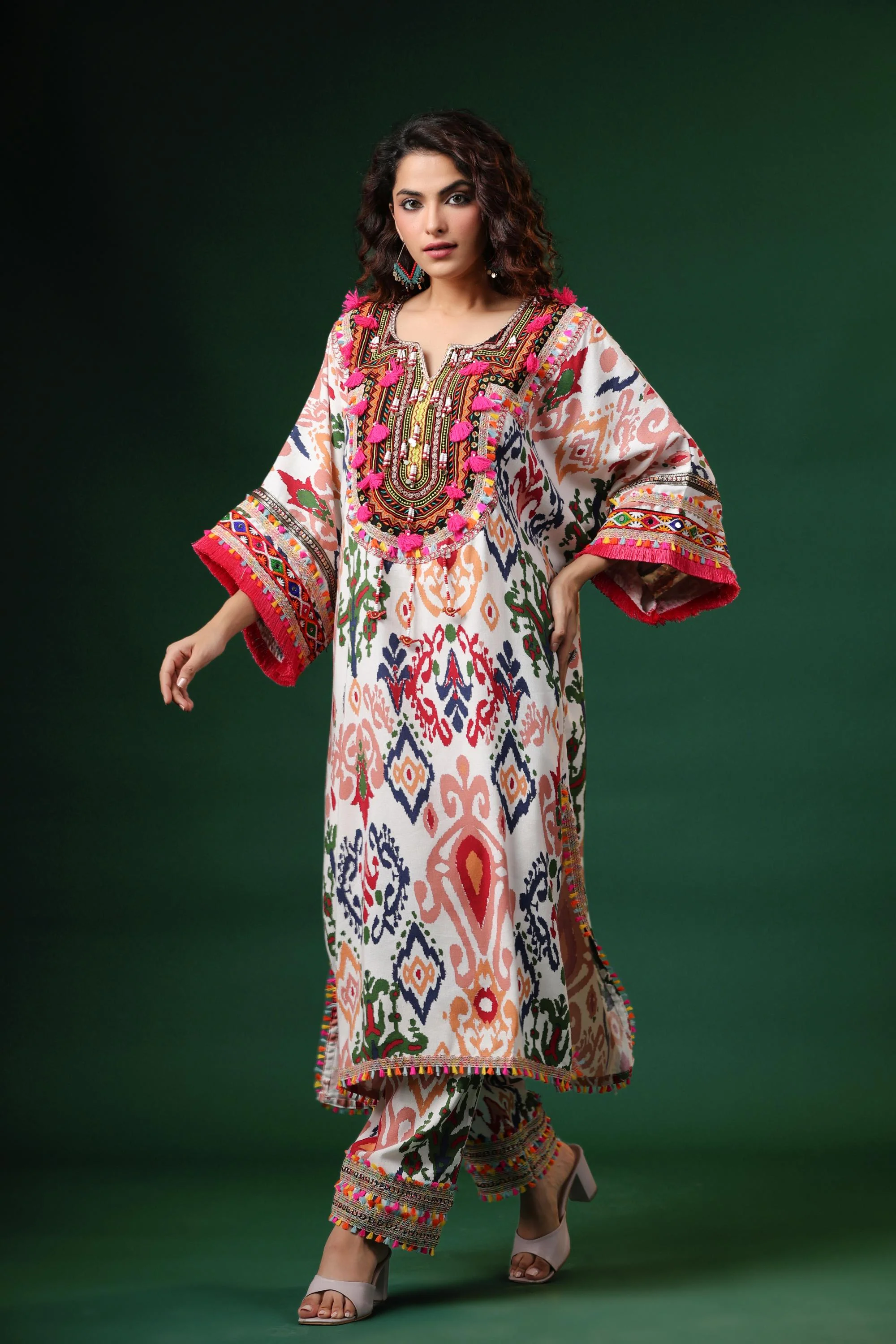White Digital Printed Belgium Linen Kurta & Pants Set - Image 3