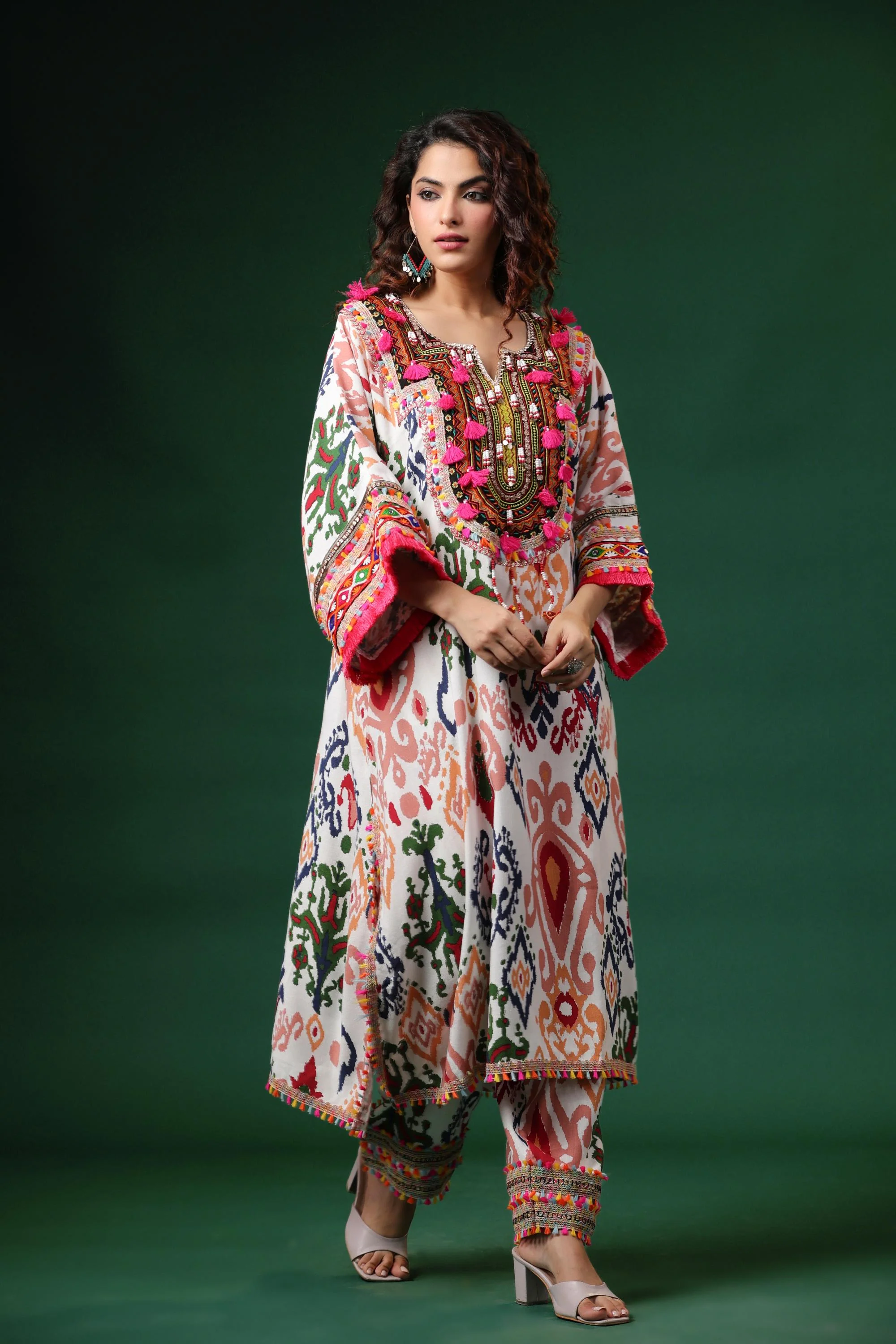 White Digital Printed Belgium Linen Kurta & Pants Set - Image 4