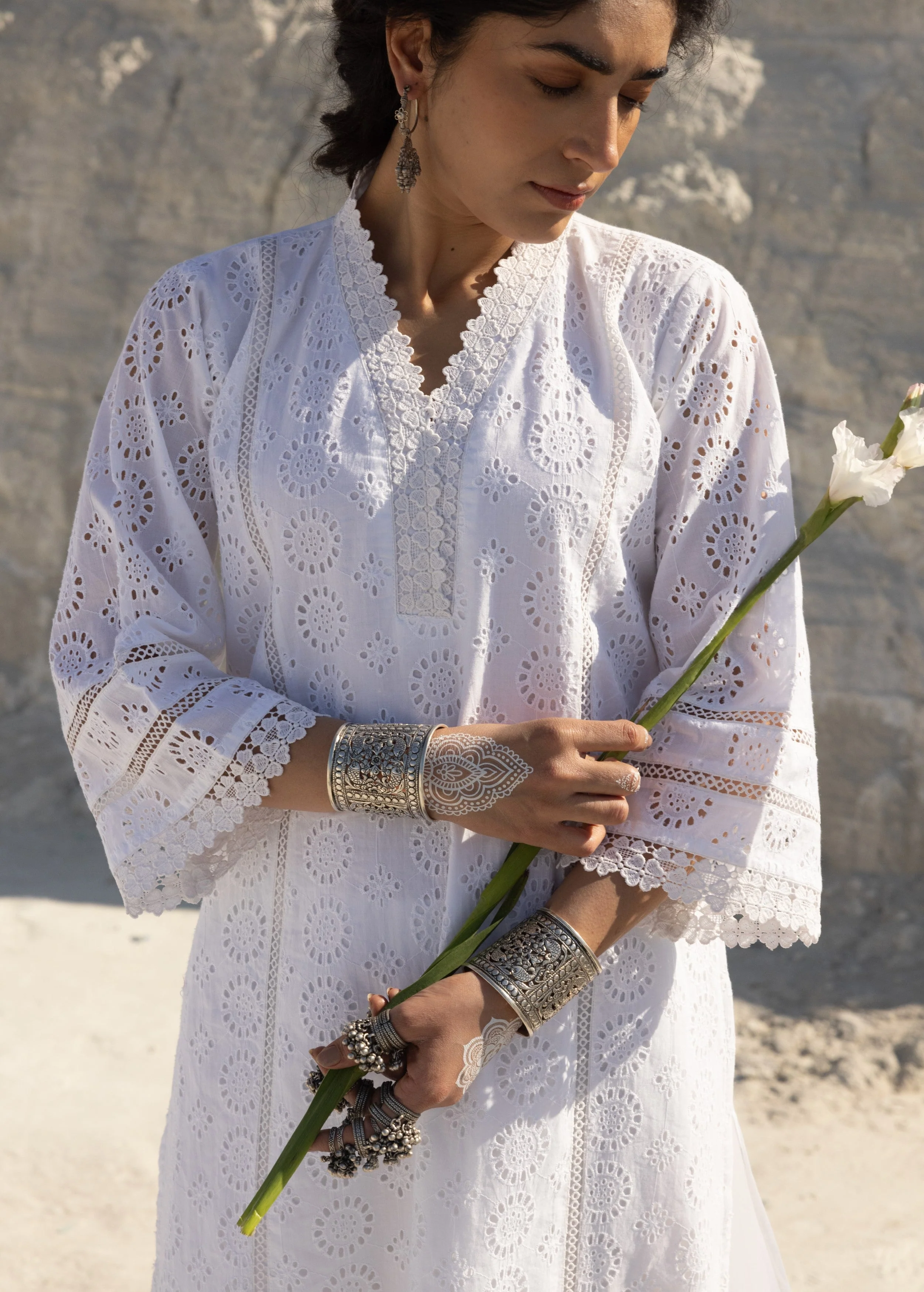 White Embroidered Organic Cotton Kurta Set - Image 6