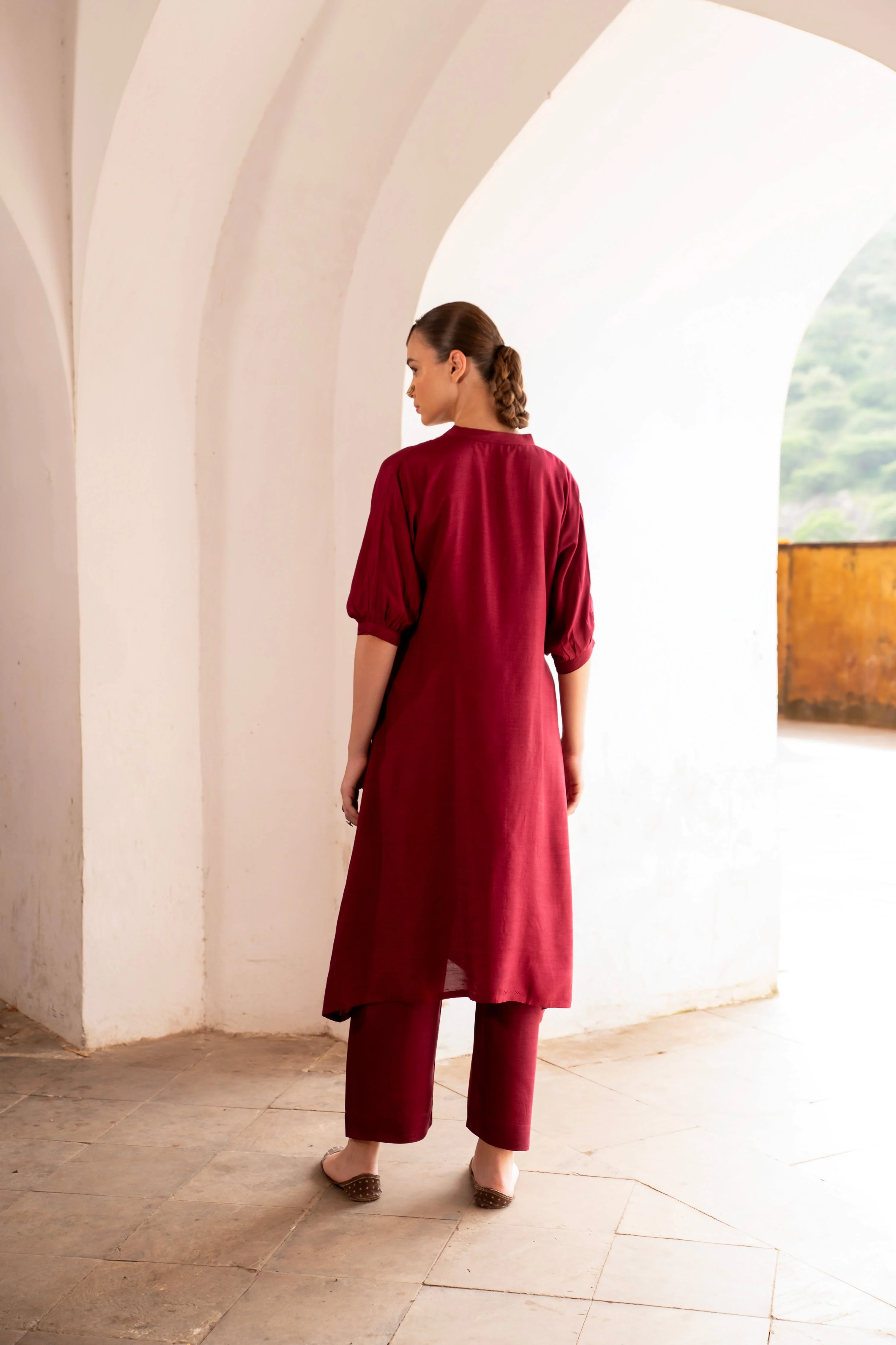 Wine Embellished Dola Silk Kurta Set - Image 4