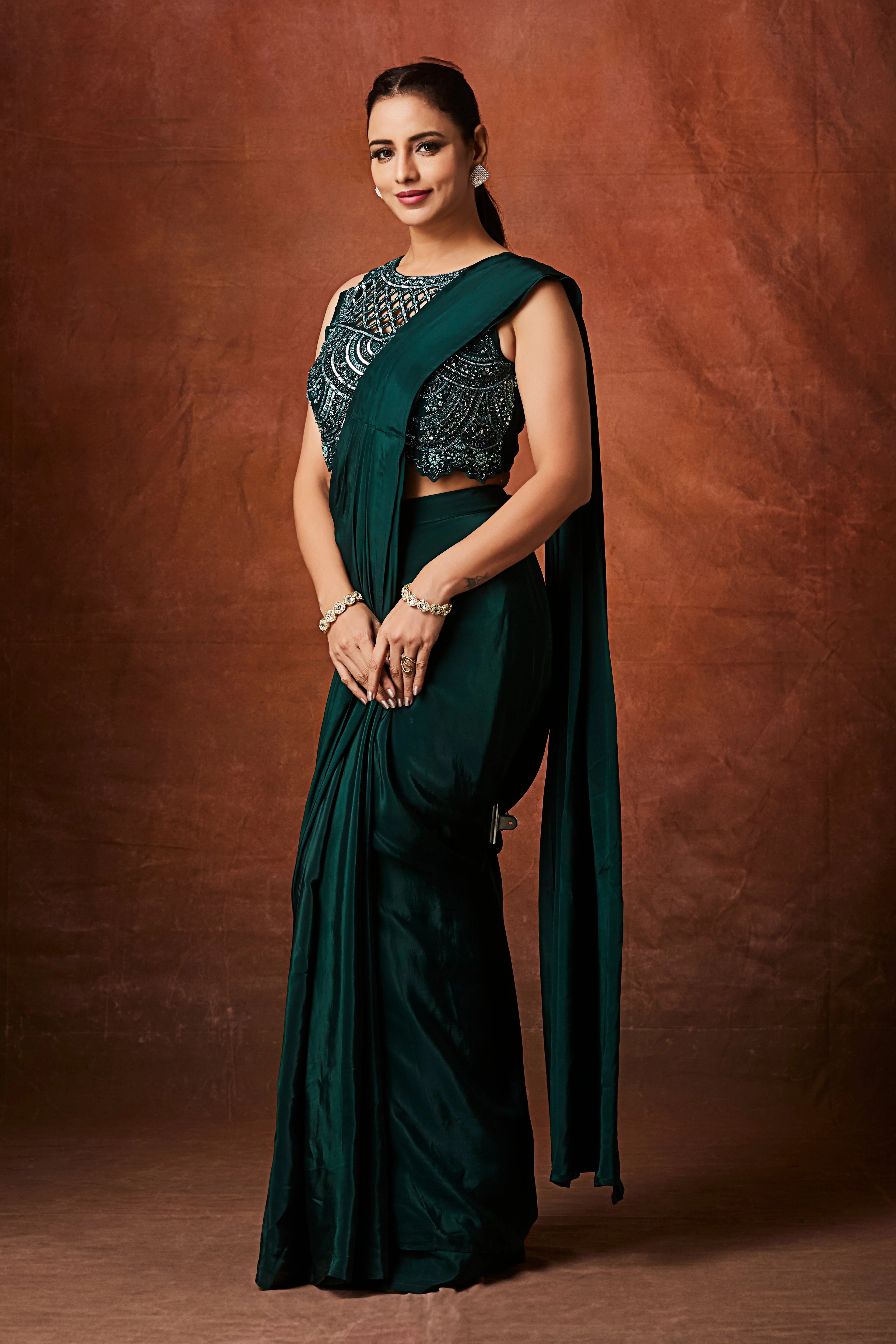 Leaf Green Embellished Crepe Silk Drape Saree - Image 3