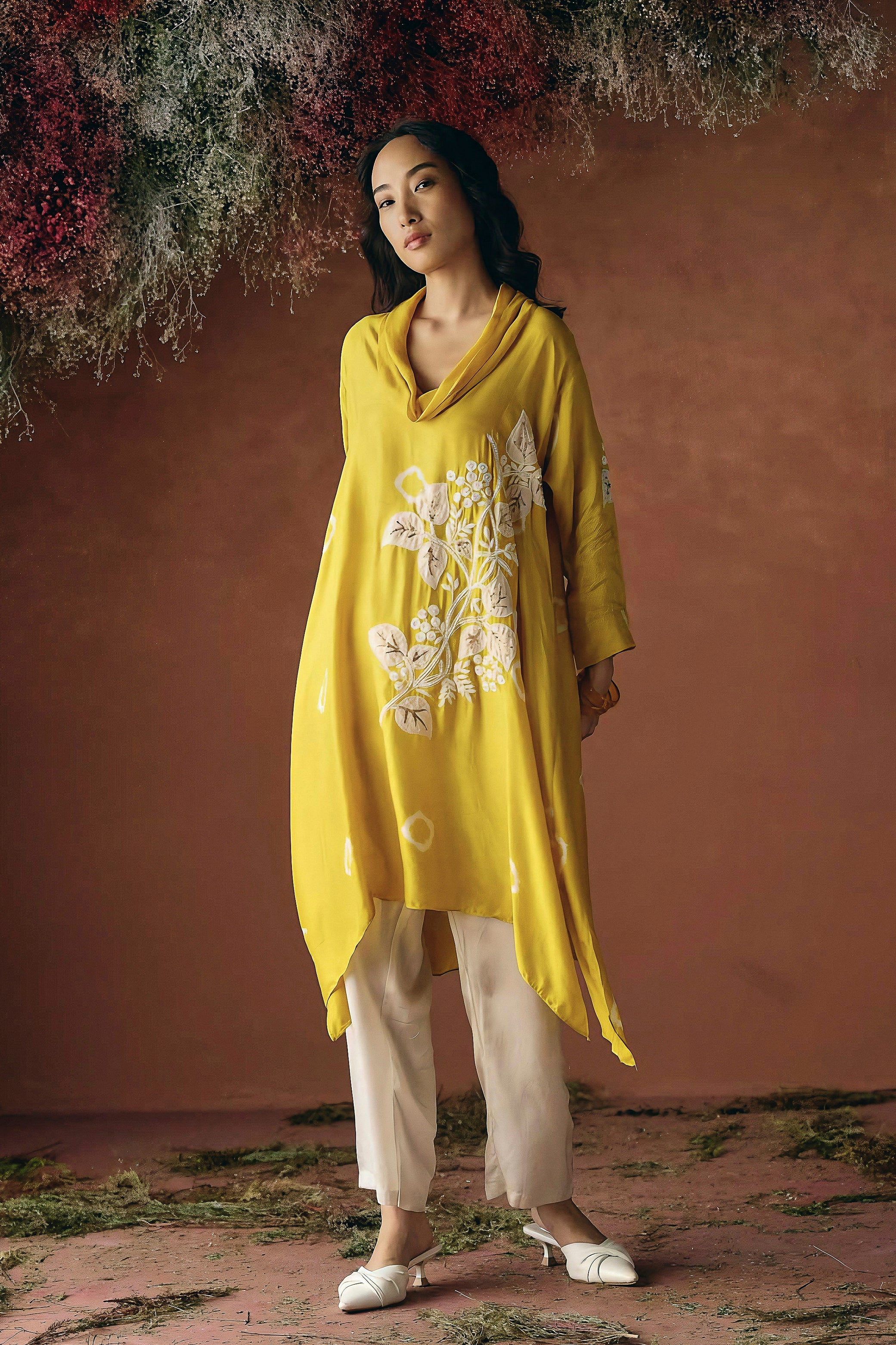 Amber Yellow Embellished Raw Silk Kurta Set - Image 4