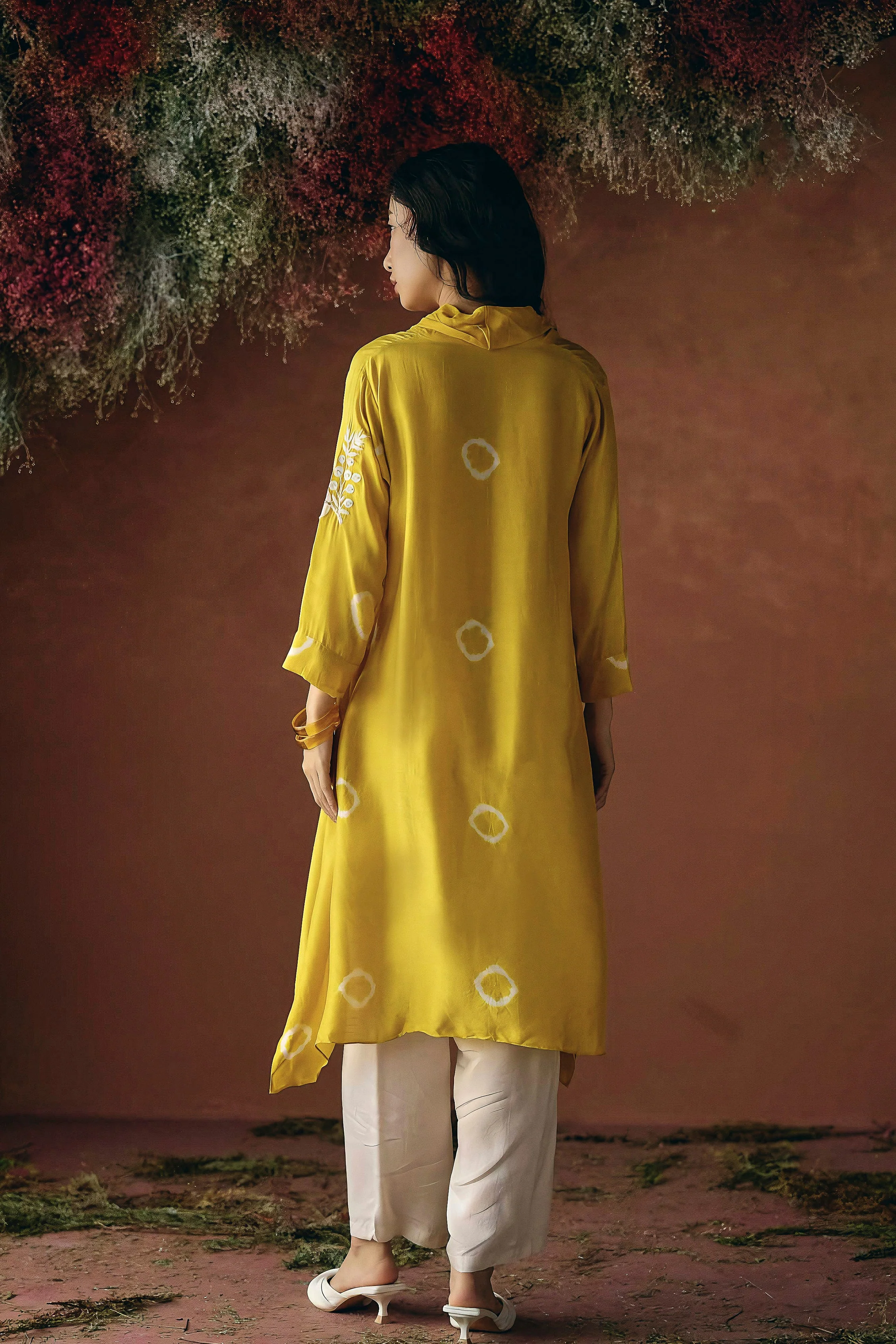 Amber Yellow Embellished Raw Silk Kurta Set - Image 5