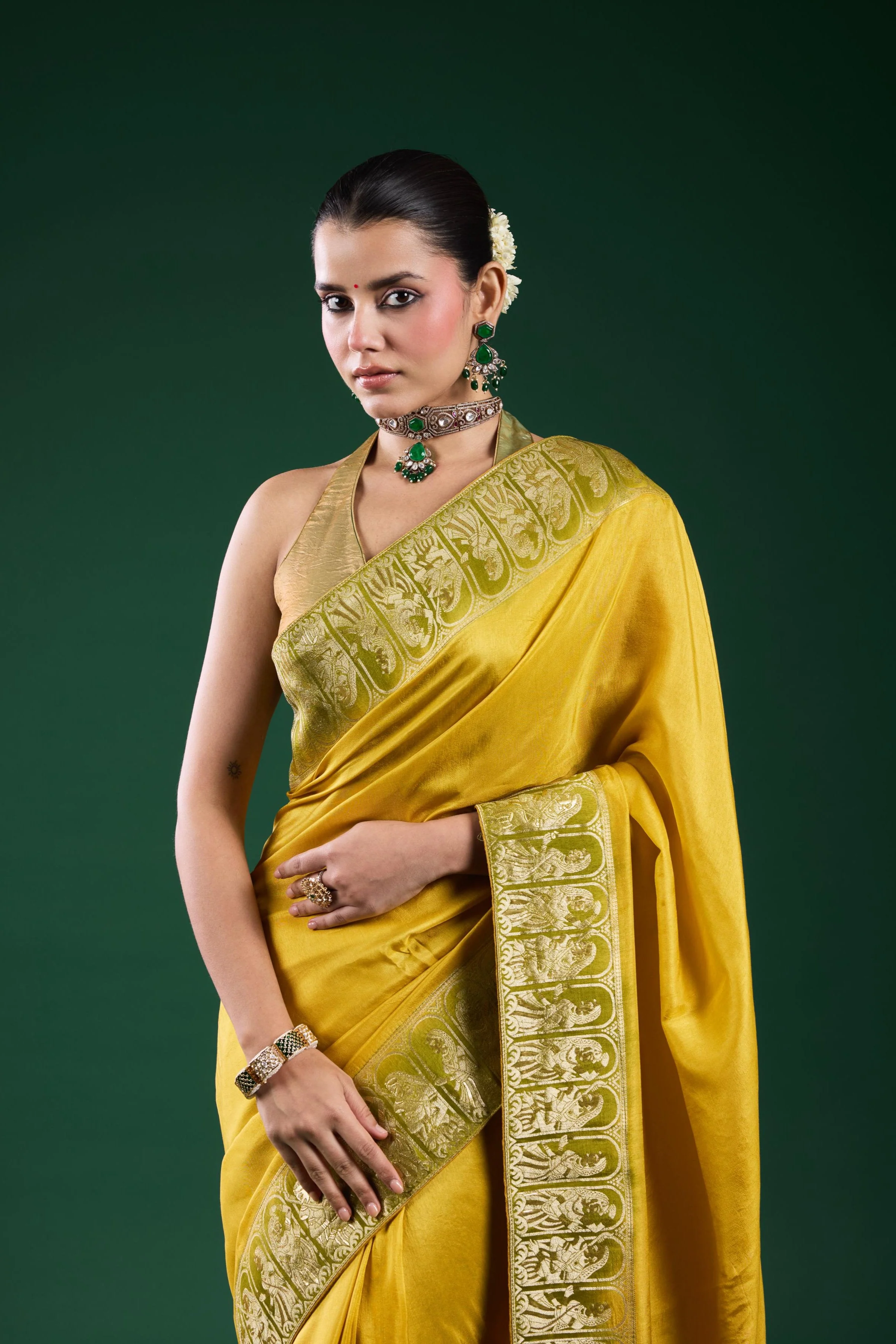 Golden Olive Dola Silk Saree - Image 6